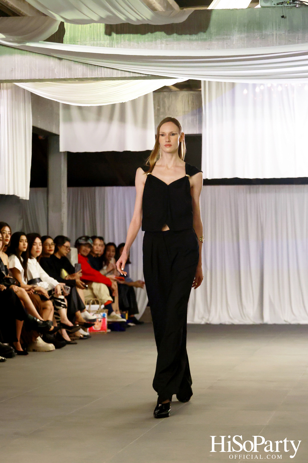 ARCHIVE026 FALL/WINTER 2024 COLLECTION SHOW: A MULTISENSORY REVERIE