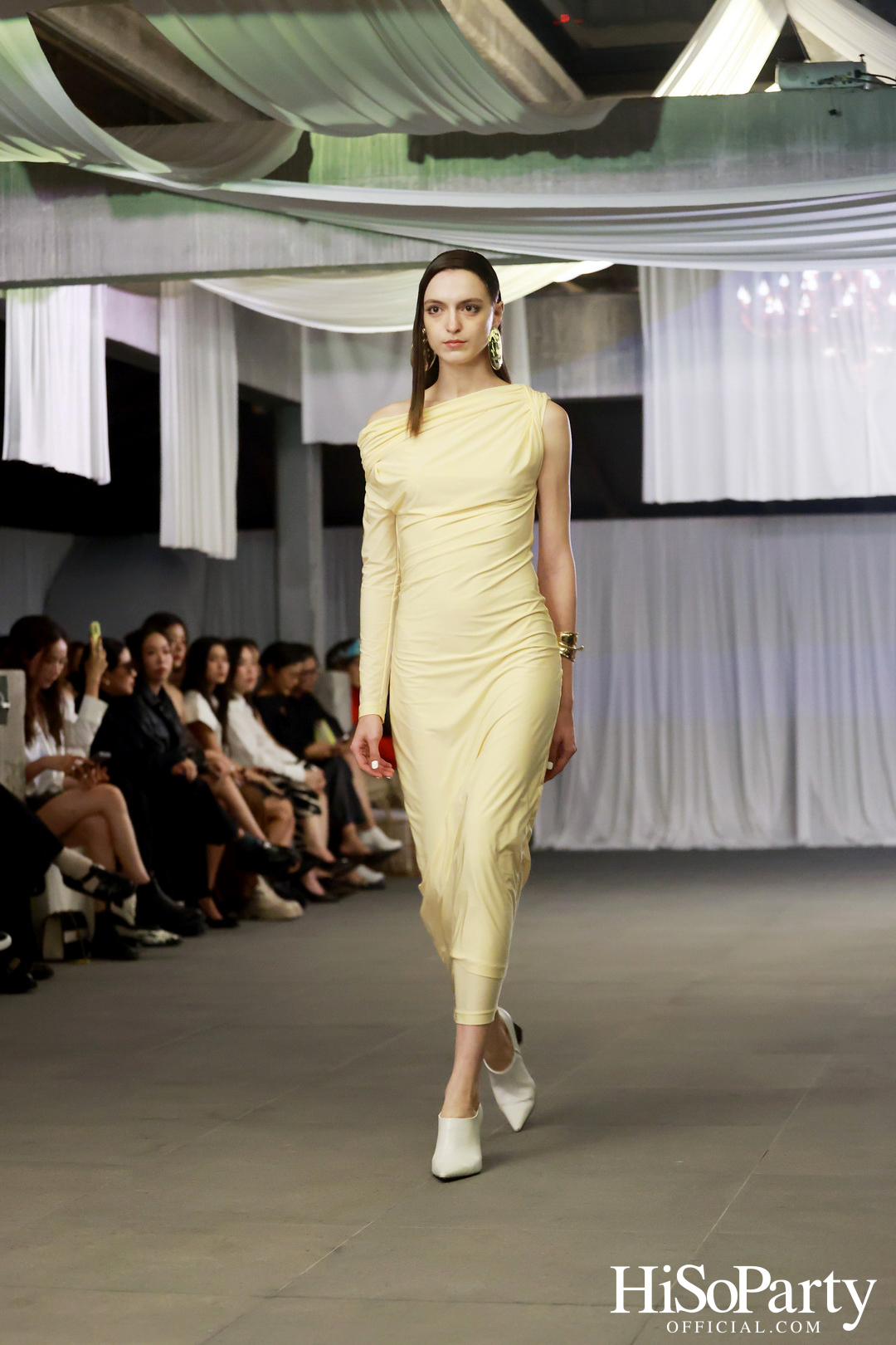 ARCHIVE026 FALL/WINTER 2024 COLLECTION SHOW: A MULTISENSORY REVERIE