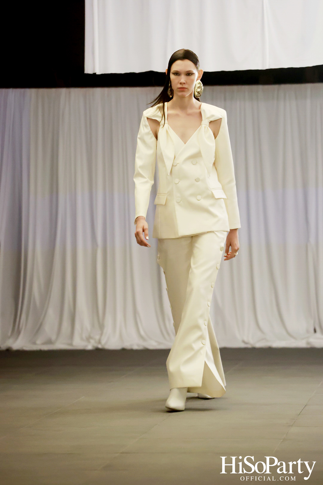 ARCHIVE026 FALL/WINTER 2024 COLLECTION SHOW: A MULTISENSORY REVERIE