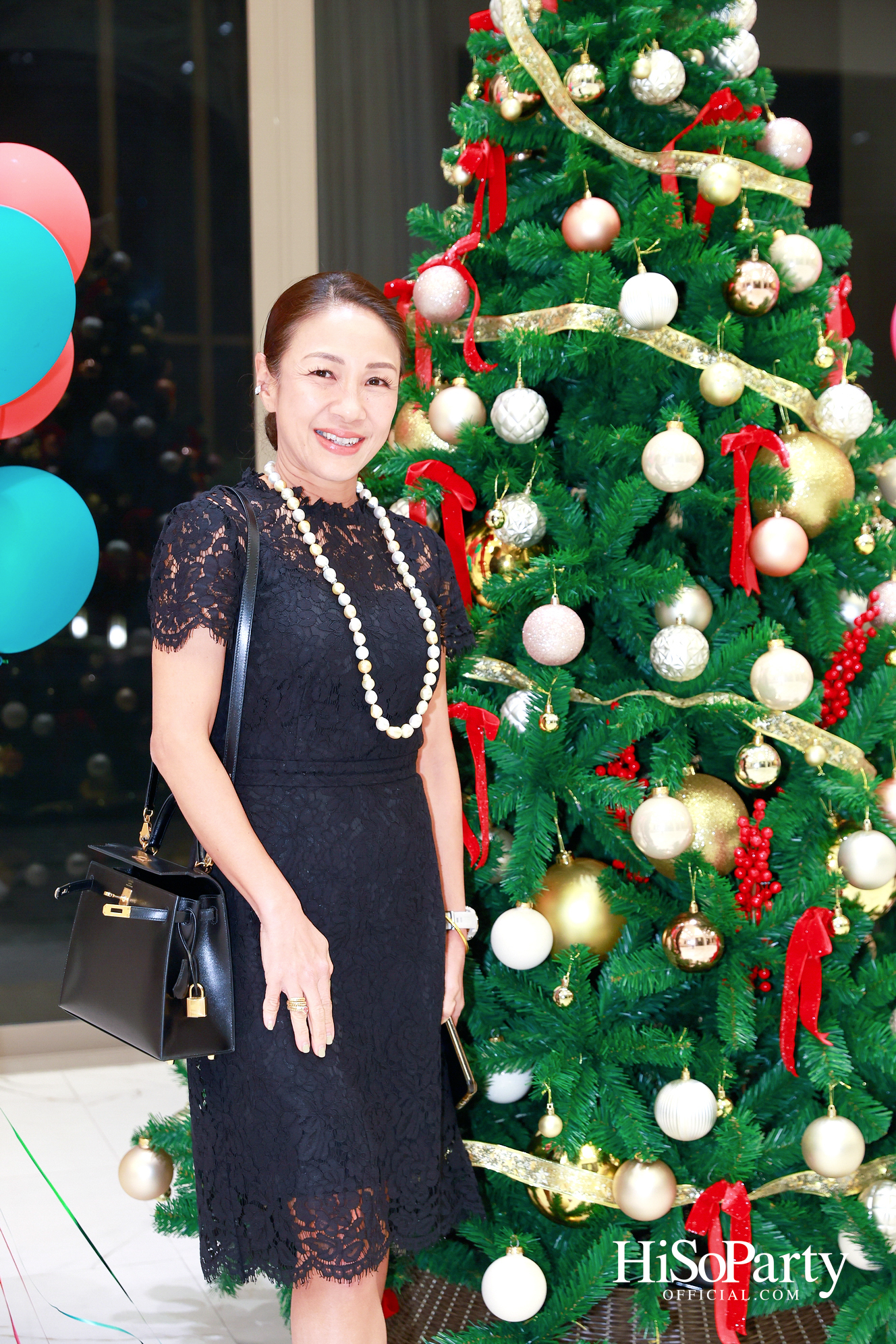 อุษณีย์ มหากิจศิริ ลีโอณีโอ เปิดบ้านจัดงานปาร์ตี้คริสต์มาส-ปีใหม่สุดอบอุ่น