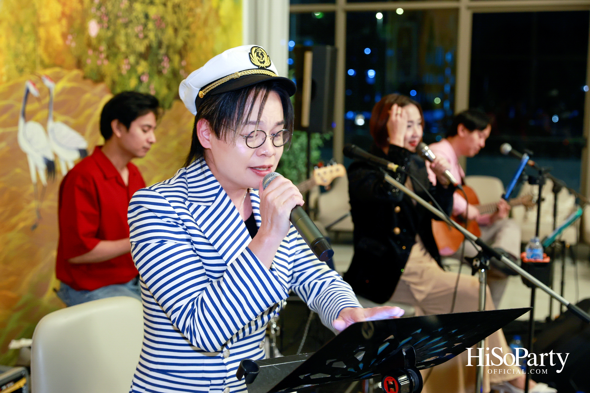 อุษณีย์ มหากิจศิริ ลีโอณีโอ เปิดบ้านจัดงานปาร์ตี้คริสต์มาส-ปีใหม่สุดอบอุ่น