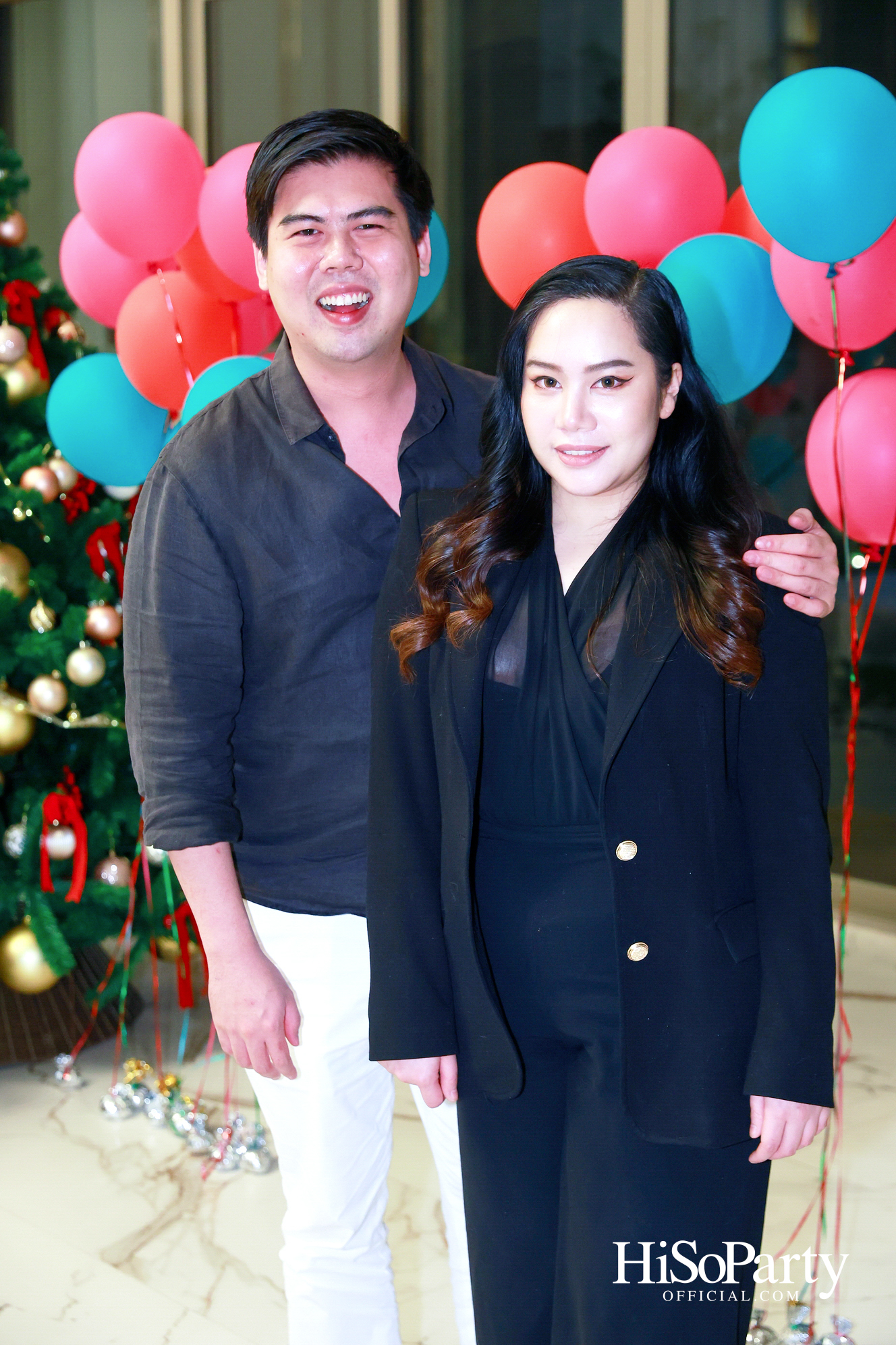 อุษณีย์ มหากิจศิริ ลีโอณีโอ เปิดบ้านจัดงานปาร์ตี้คริสต์มาส-ปีใหม่สุดอบอุ่น