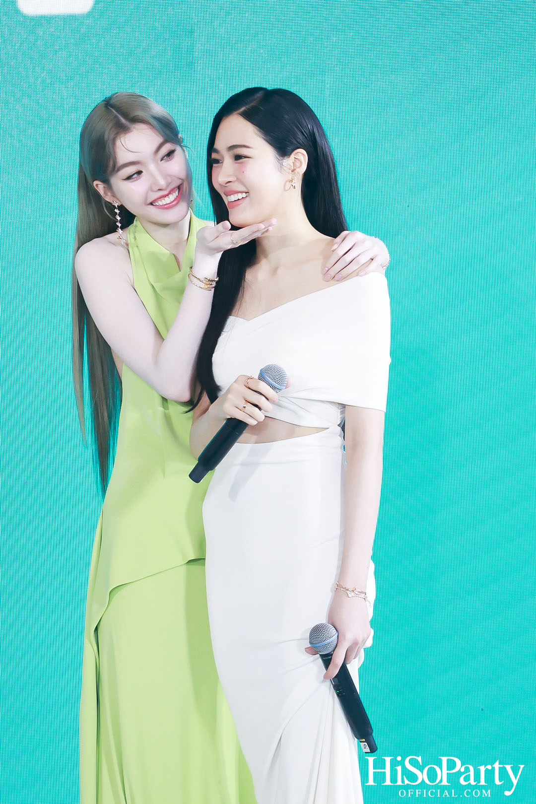 Meet New Face of Smooth E เผยโฉมนวัตกรรมผลิตภัณฑ์เพื่อผิวบอบบางครั้งใหญ่ในรอบ 3 ทศวรรษ พร้อมเปิดตัวพรีเซนเตอร์ใหม่สุดปัง