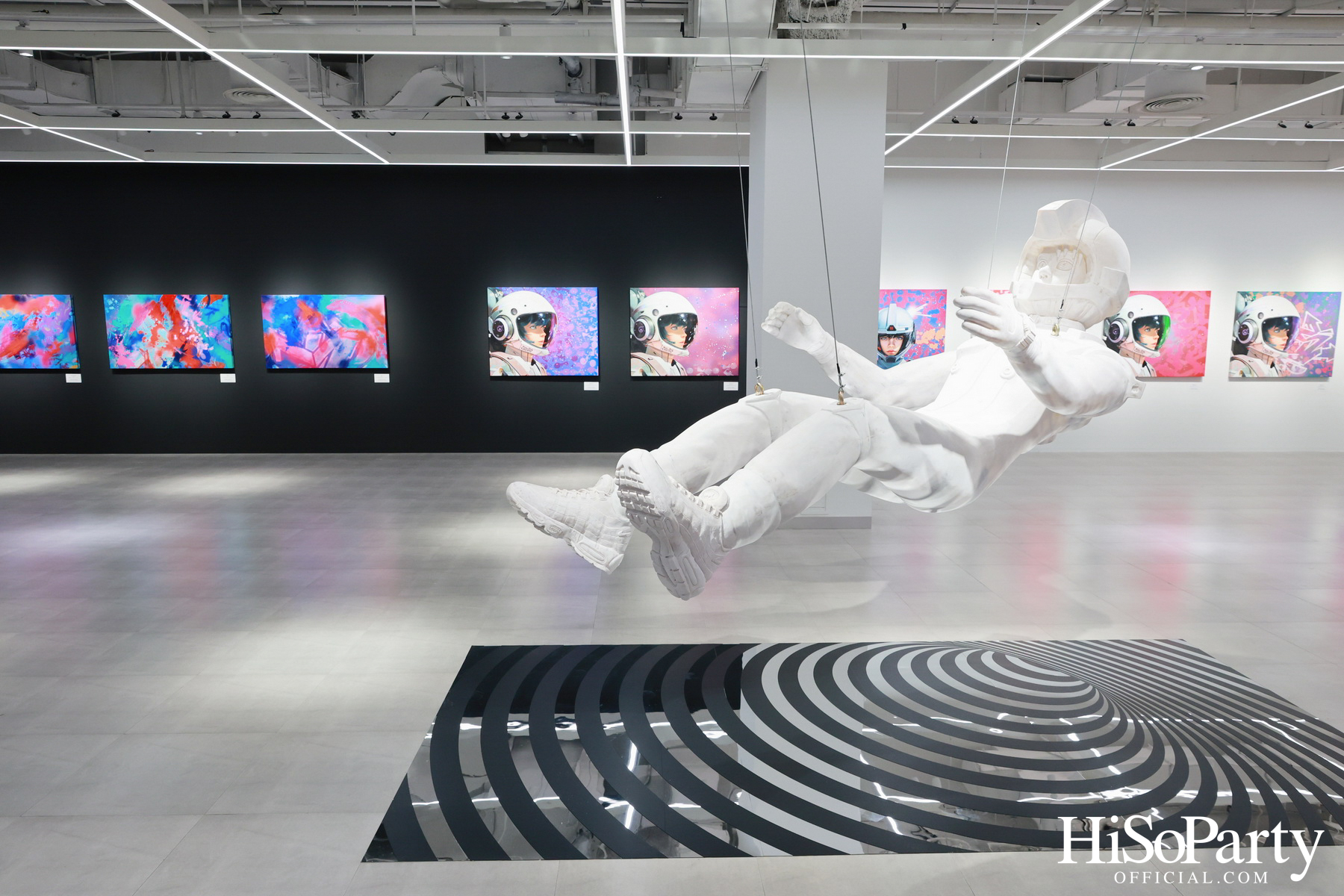 เซ็นทรัลชิดลม ในเครือเซ็นทรัล รีเทล จัดแสดงงานศิลปะร่วมสมัย ‘Namecaps : Spaceman’ ครั้งแรกในไทย