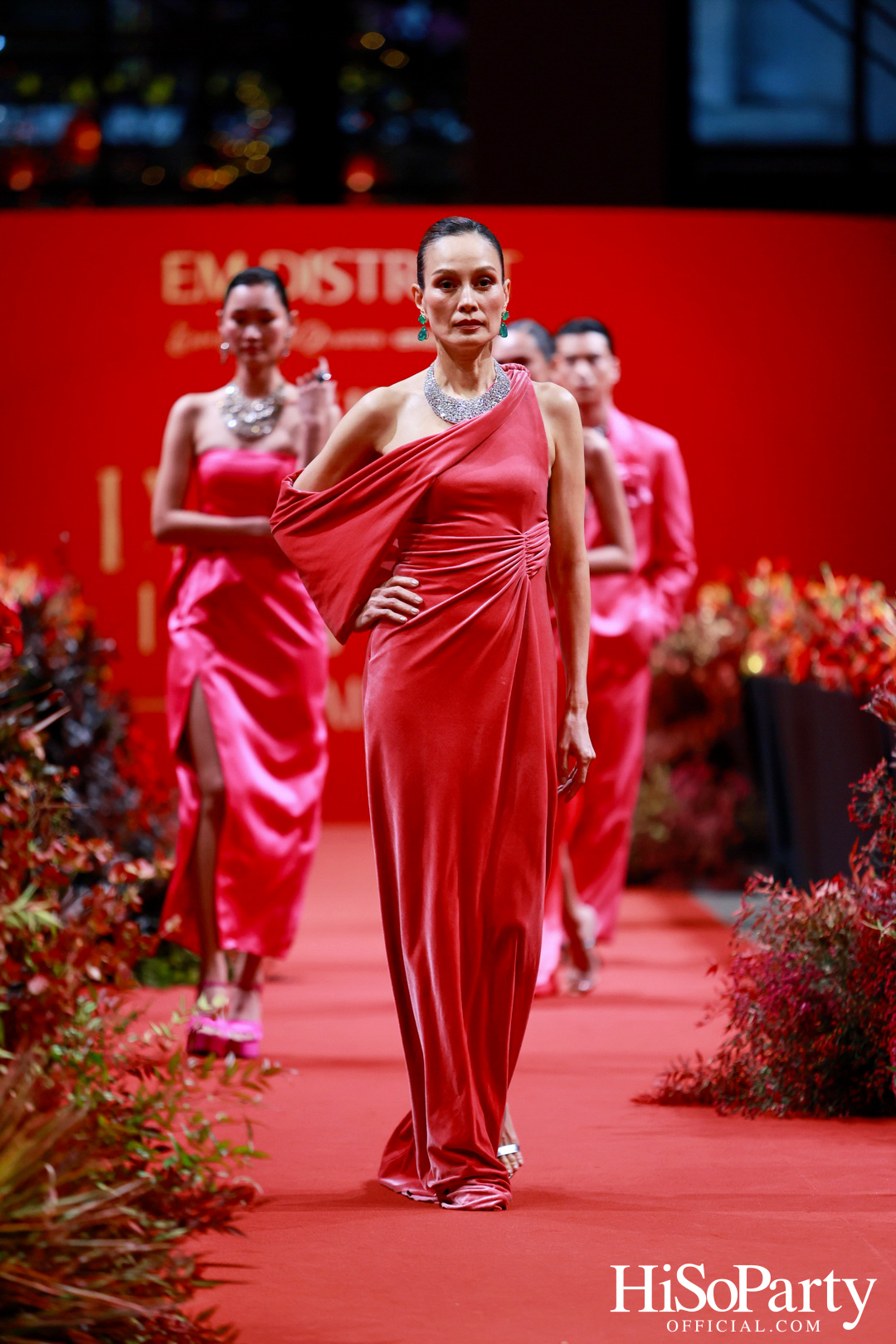 EM DISTRICT ฉลองค่ำคืนตรุษจีนสุดหรูในงาน ‘EM DISTRICT THE IMPERIAL LANTERN GALA DINNER’