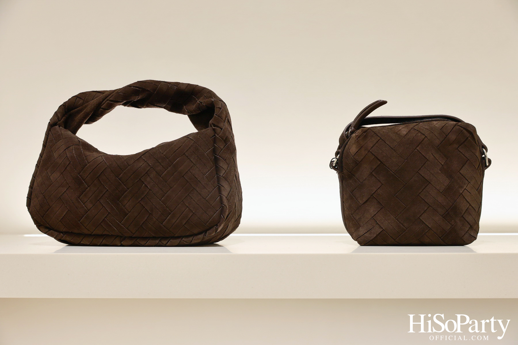 Massimo Dutti เปิดตัวแฟลกชิพสโตร์โฉมใหม่ที่เอ็มควอเทียร์ พร้อมนิทรรศการศิลปะสุดเอ็กซ์คลูซีฟ