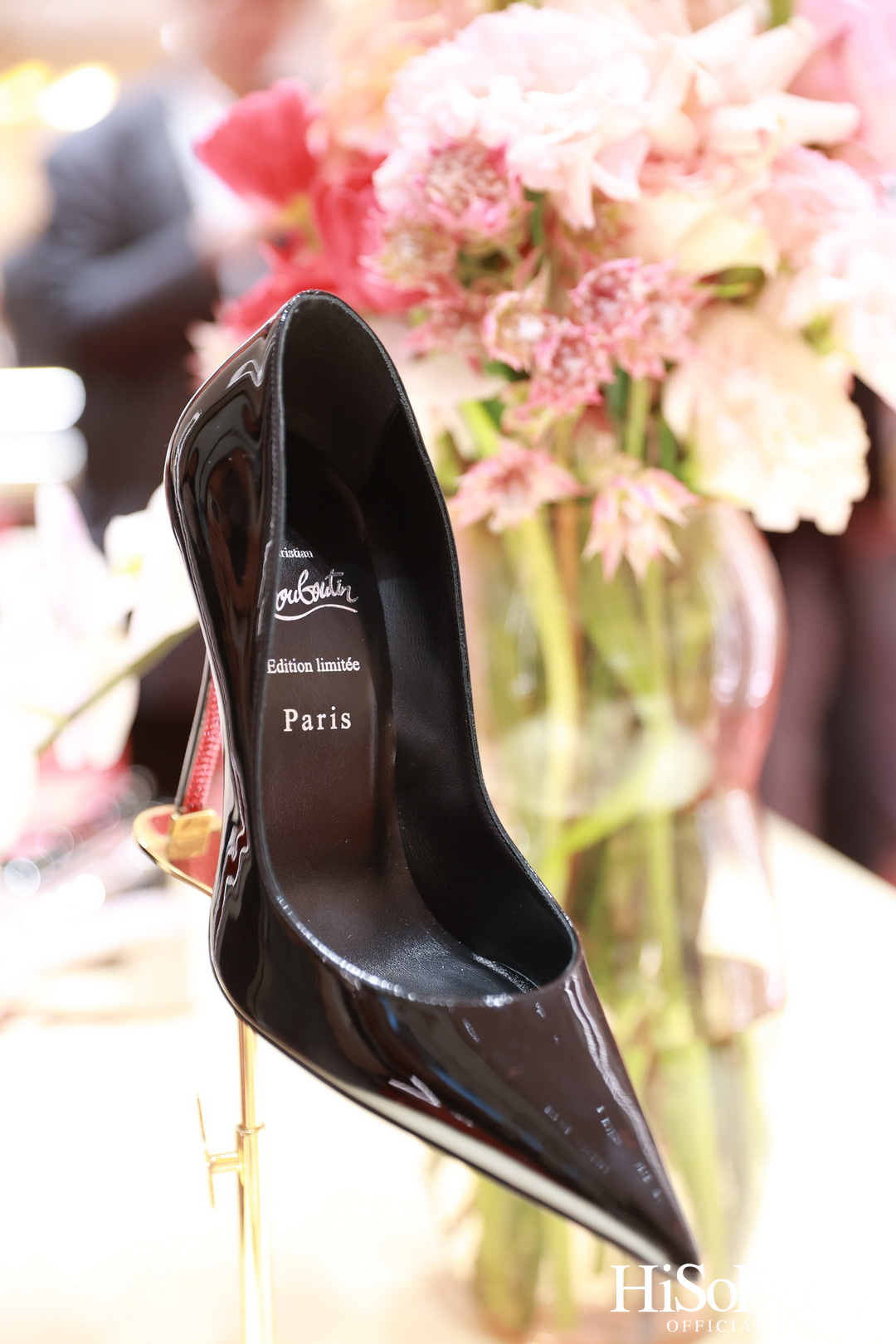 Christian Louboutin เปิดบูติกแห่งใหม่ ณ Central Embassy