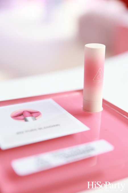 3CE เปิดตัวผลิตภัณฑ์ใหม่ ‘Cashmere Hug Lipstick’ พร้อมจัดงาน ‘Dream in Cashmere in BKK’ 