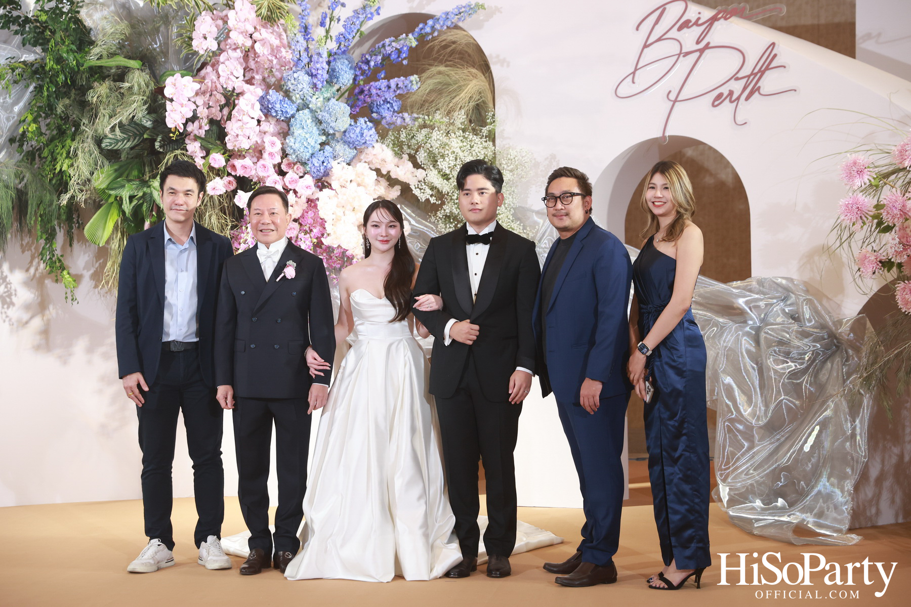 งานฉลองมงคลสมรสระหว่าง ยิ่งรัก พัวถาวรสกุล และ นวิน เหมรัชตานันต์ 