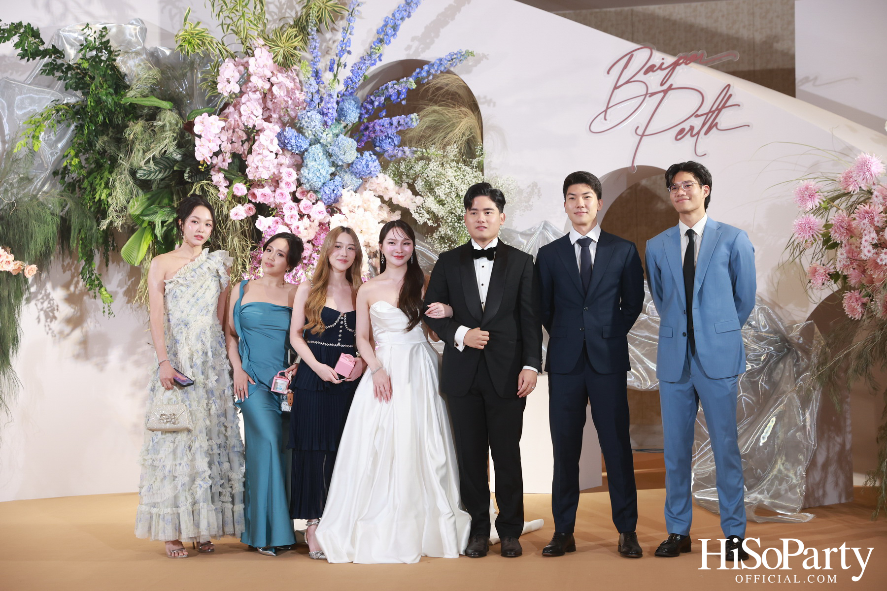 งานฉลองมงคลสมรสระหว่าง ยิ่งรัก พัวถาวรสกุล และ นวิน เหมรัชตานันต์ 