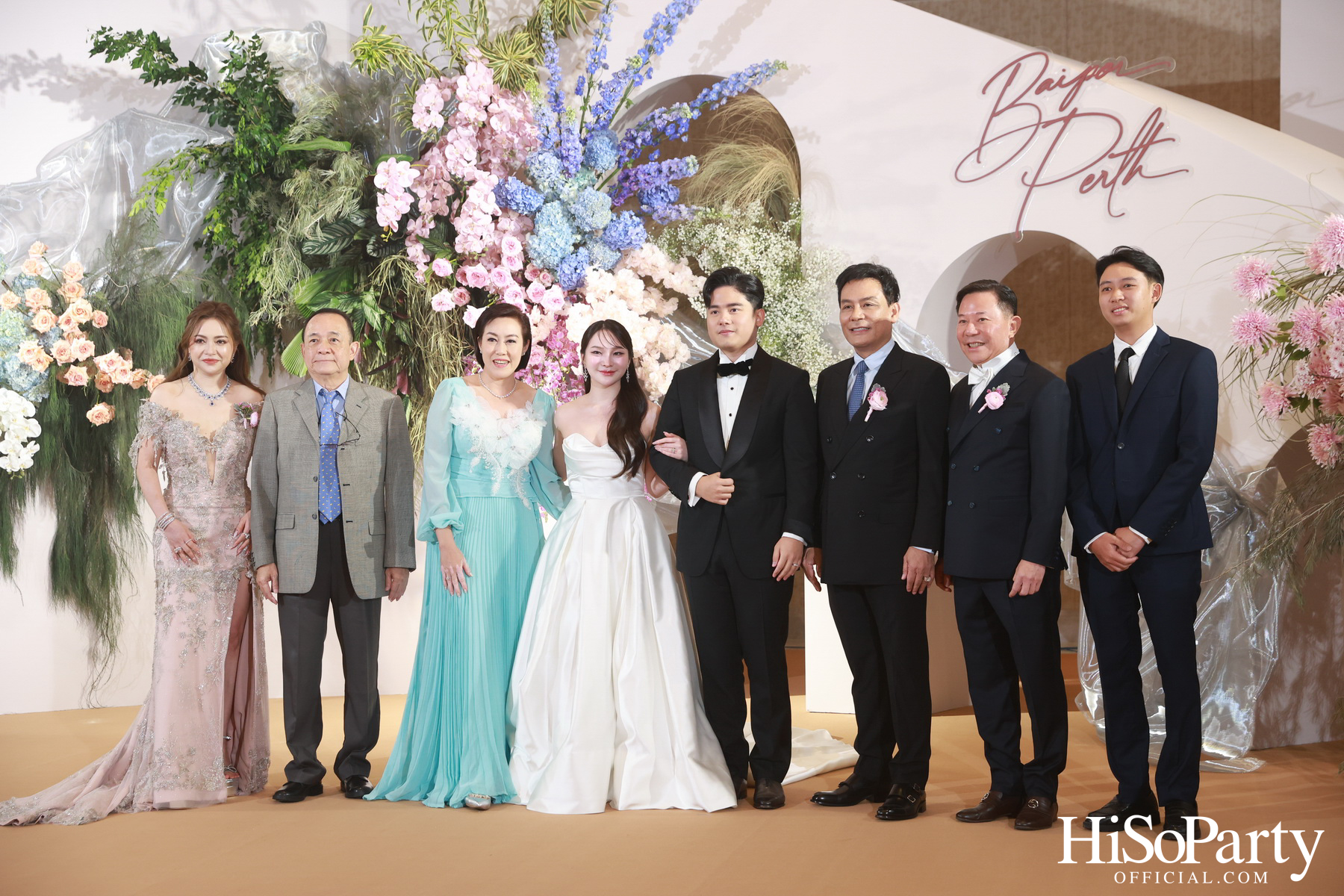 งานฉลองมงคลสมรสระหว่าง ยิ่งรัก พัวถาวรสกุล และ นวิน เหมรัชตานันต์ 