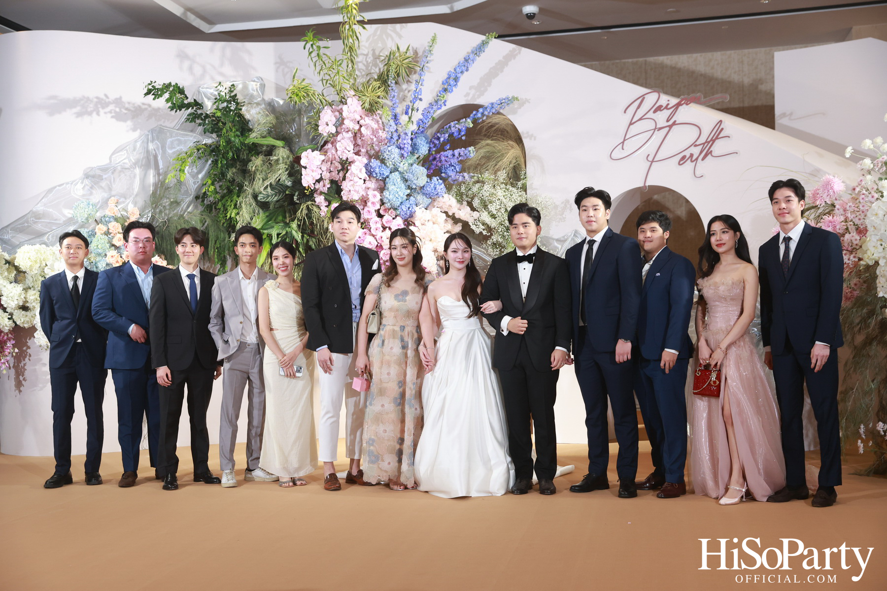 งานฉลองมงคลสมรสระหว่าง ยิ่งรัก พัวถาวรสกุล และ นวิน เหมรัชตานันต์ 