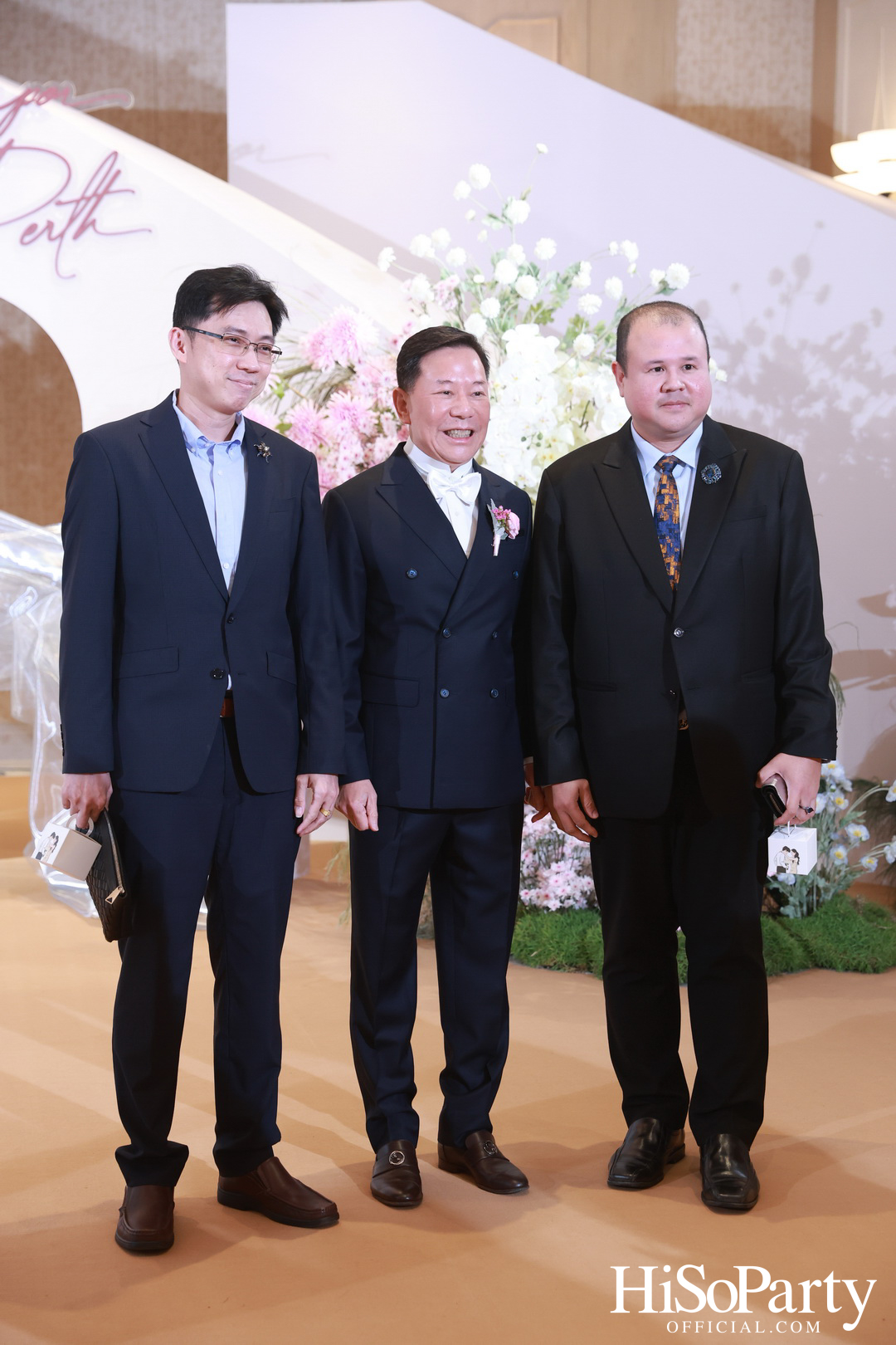 งานฉลองมงคลสมรสระหว่าง ยิ่งรัก พัวถาวรสกุล และ นวิน เหมรัชตานันต์ 