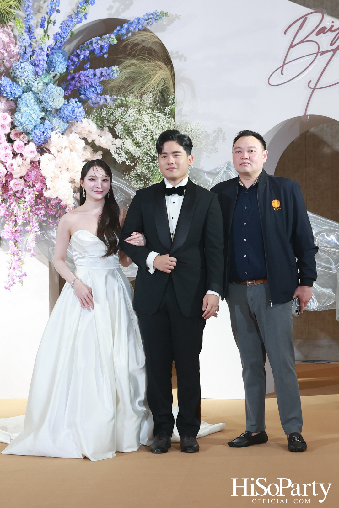 งานฉลองมงคลสมรสระหว่าง ยิ่งรัก พัวถาวรสกุล และ นวิน เหมรัชตานันต์ 