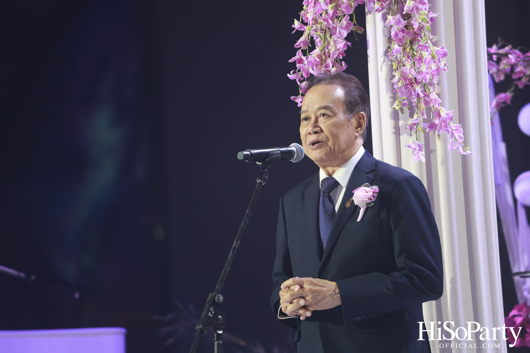 งานฉลองมงคลสมรสระหว่าง ยิ่งรัก พัวถาวรสกุล และ นวิน เหมรัชตานันต์ 