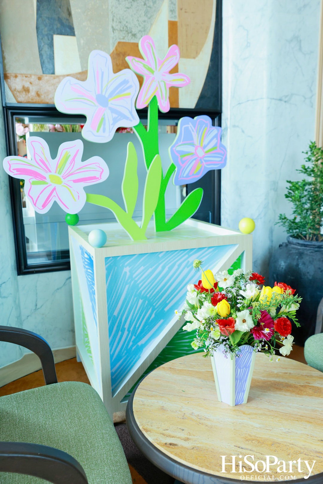 Van Cleef & Arpels เฉลิมฉลองฤดูใบไม้ผลิ เปิดตัวคอลเลกชัน Lucky Spring ณ โรงแรมดุสิตธานี กรุงเทพ