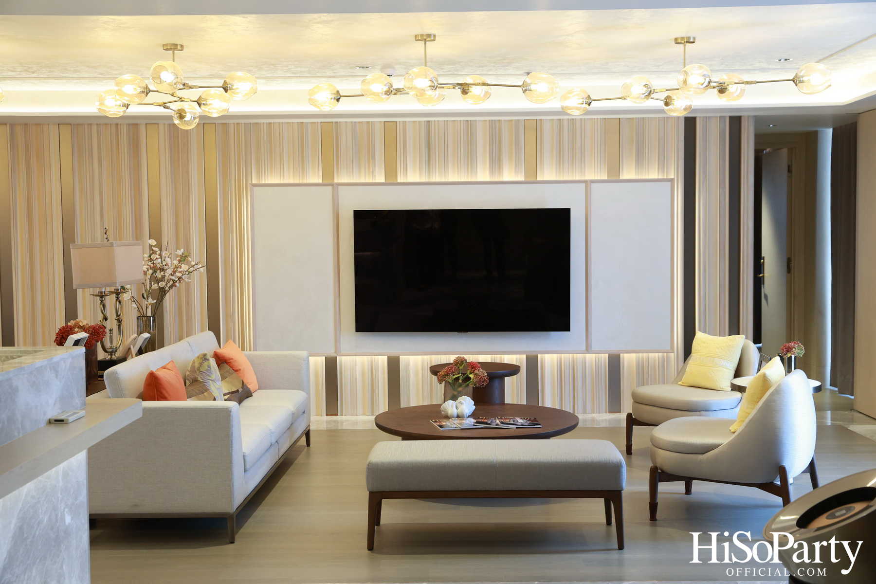 ‘Art Is Yours’ เปิดตัวโครงการ One Altitude Charoenkrung 