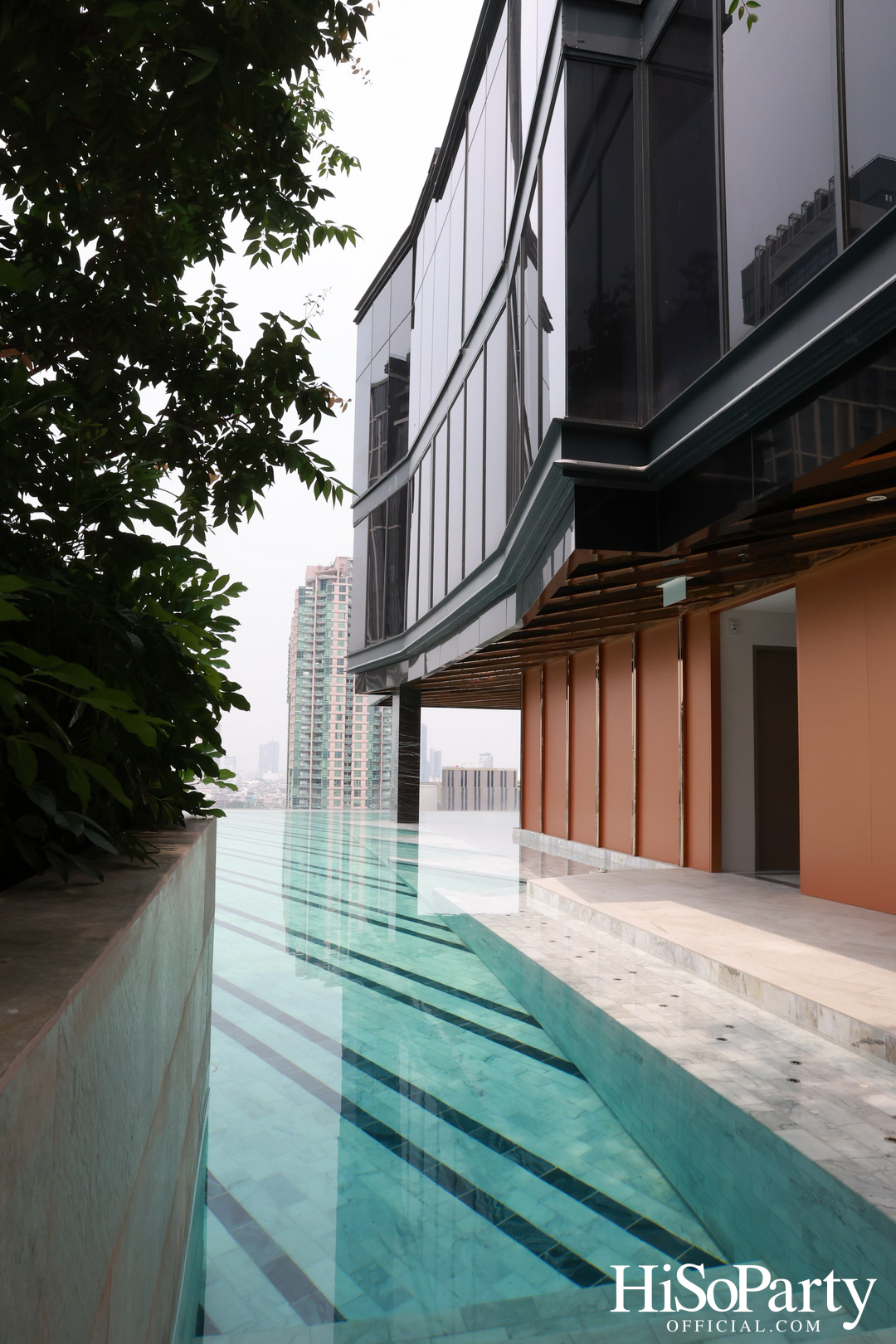 ‘Art Is Yours’ เปิดตัวโครงการ One Altitude Charoenkrung 