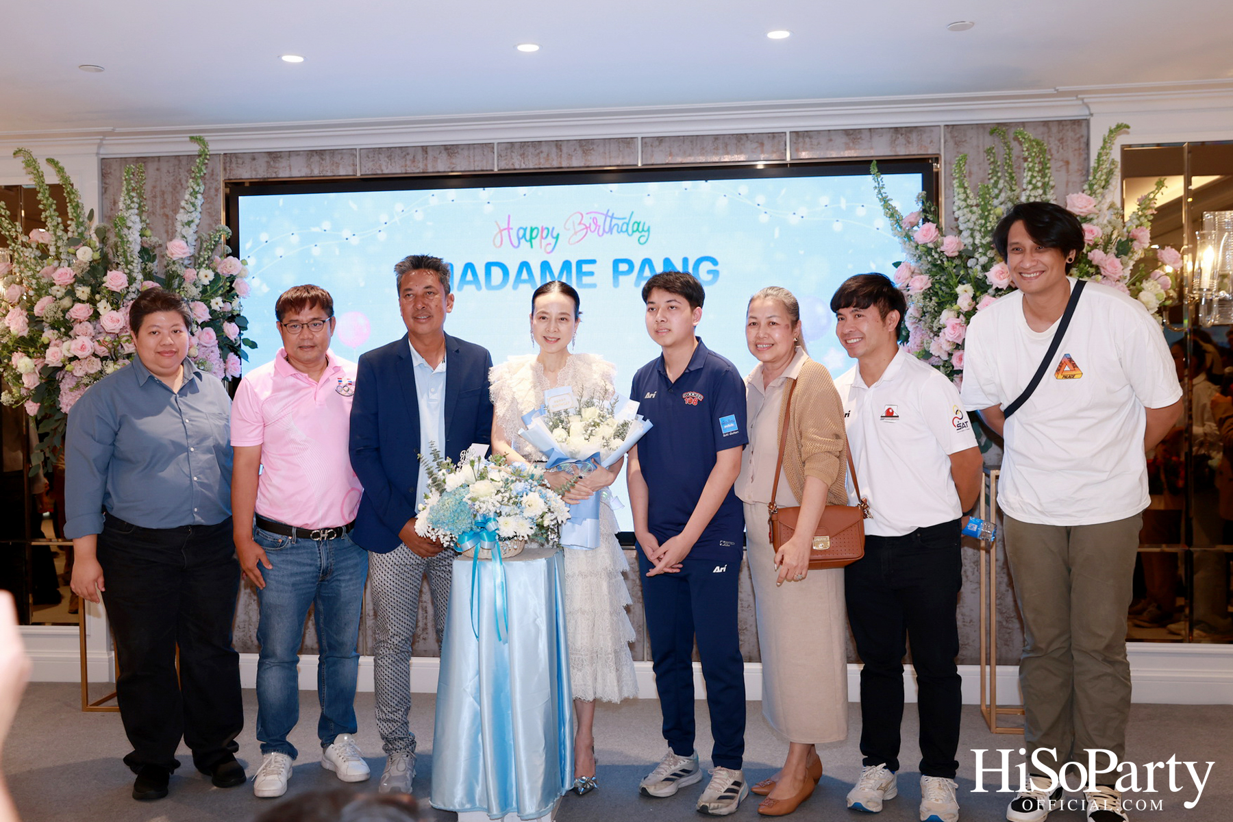 อบอุ่นและเปี่ยมรอยยิ้ม ‘มาดามแป้ง’ รับมุทิตาจิตเนื่องในวันคล้ายวันเกิด ท่ามกลางความรักจากคนรอบข้าง