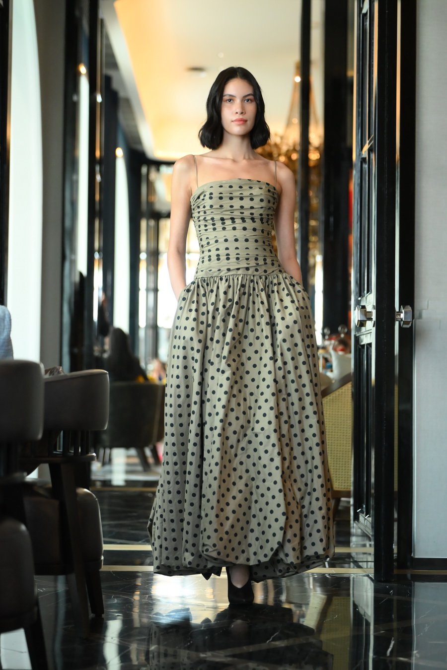 Asava x The Ritz-Carlton, Bangkok ถ่ายทอดนิยามใหม่ของความหรูหราในฤดูร้อน ด้วยคอลเลกชัน Echoes of Sublime Summer 