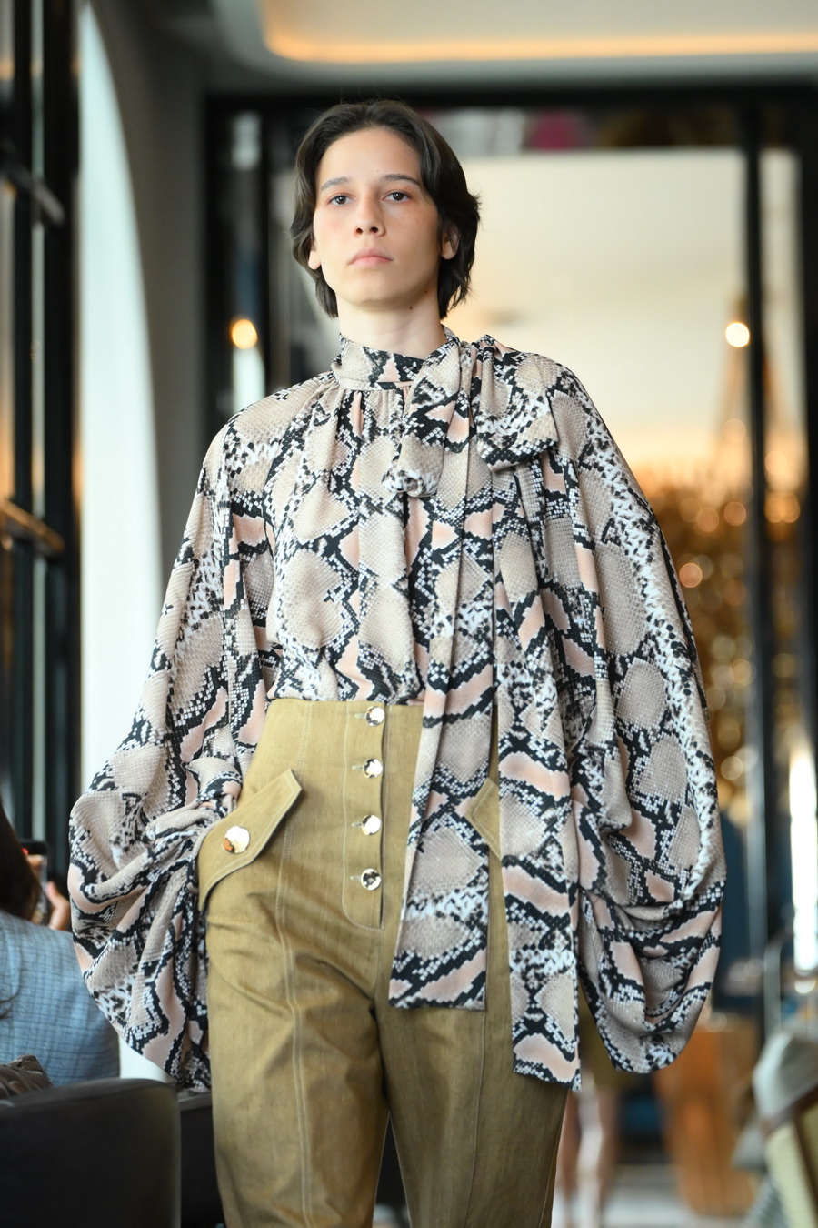 Asava x The Ritz-Carlton, Bangkok ถ่ายทอดนิยามใหม่ของความหรูหราในฤดูร้อน ด้วยคอลเลกชัน Echoes of Sublime Summer 