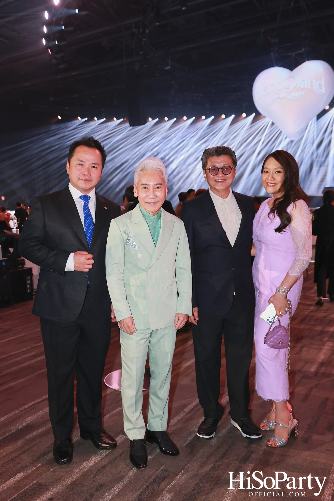 #WandOlandofLove งานฉลองมงคลสมรสของ วู้ดดี้ – วุฒิธร มิลินทจินดา และ โอ๊ต – อัครพล จับจิตรใจดล