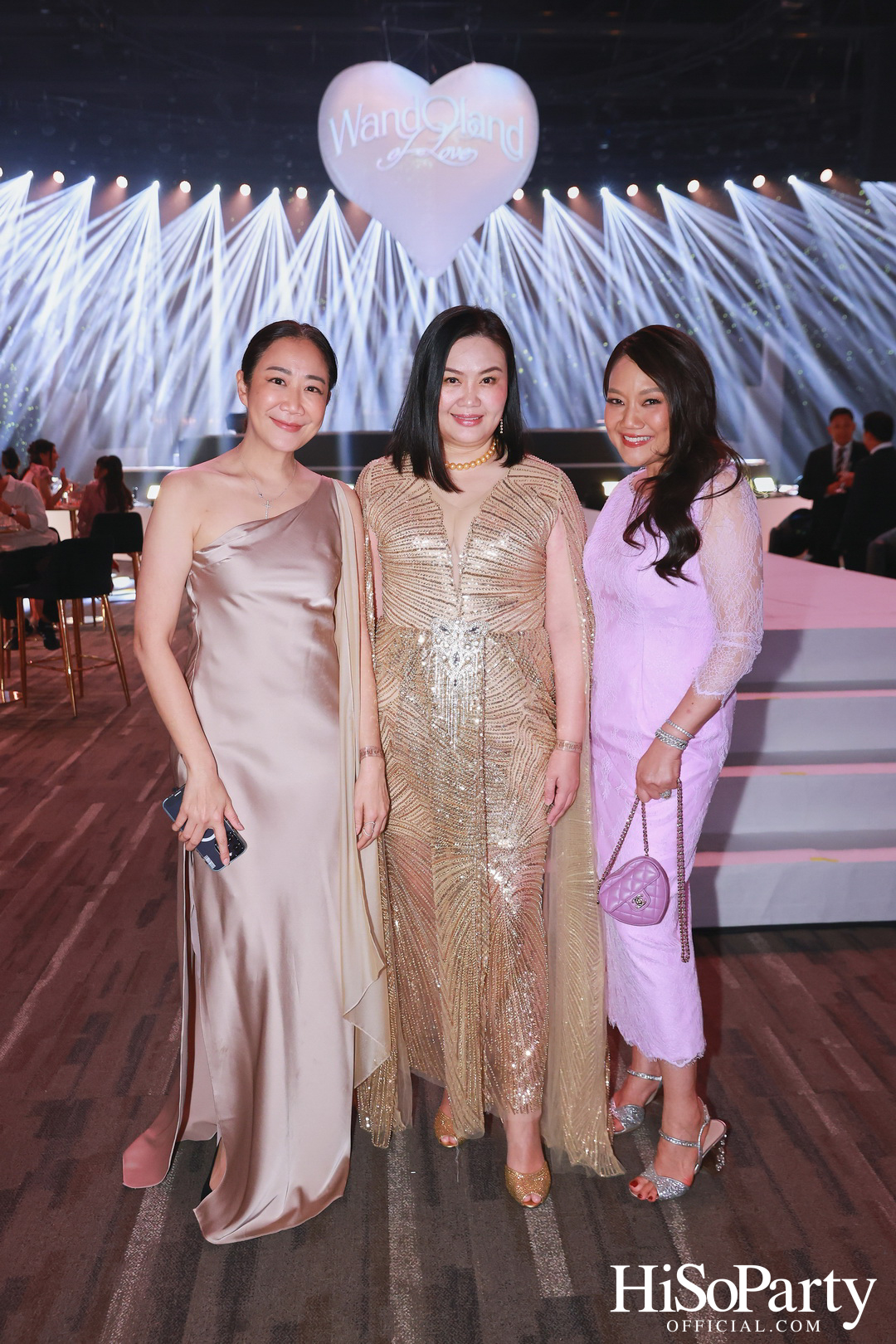 #WandOlandofLove งานฉลองมงคลสมรสของ วู้ดดี้ – วุฒิธร มิลินทจินดา และ โอ๊ต – อัครพล จับจิตรใจดล