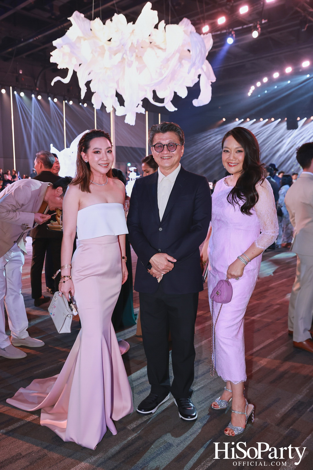 #WandOlandofLove งานฉลองมงคลสมรสของ วู้ดดี้ – วุฒิธร มิลินทจินดา และ โอ๊ต – อัครพล จับจิตรใจดล