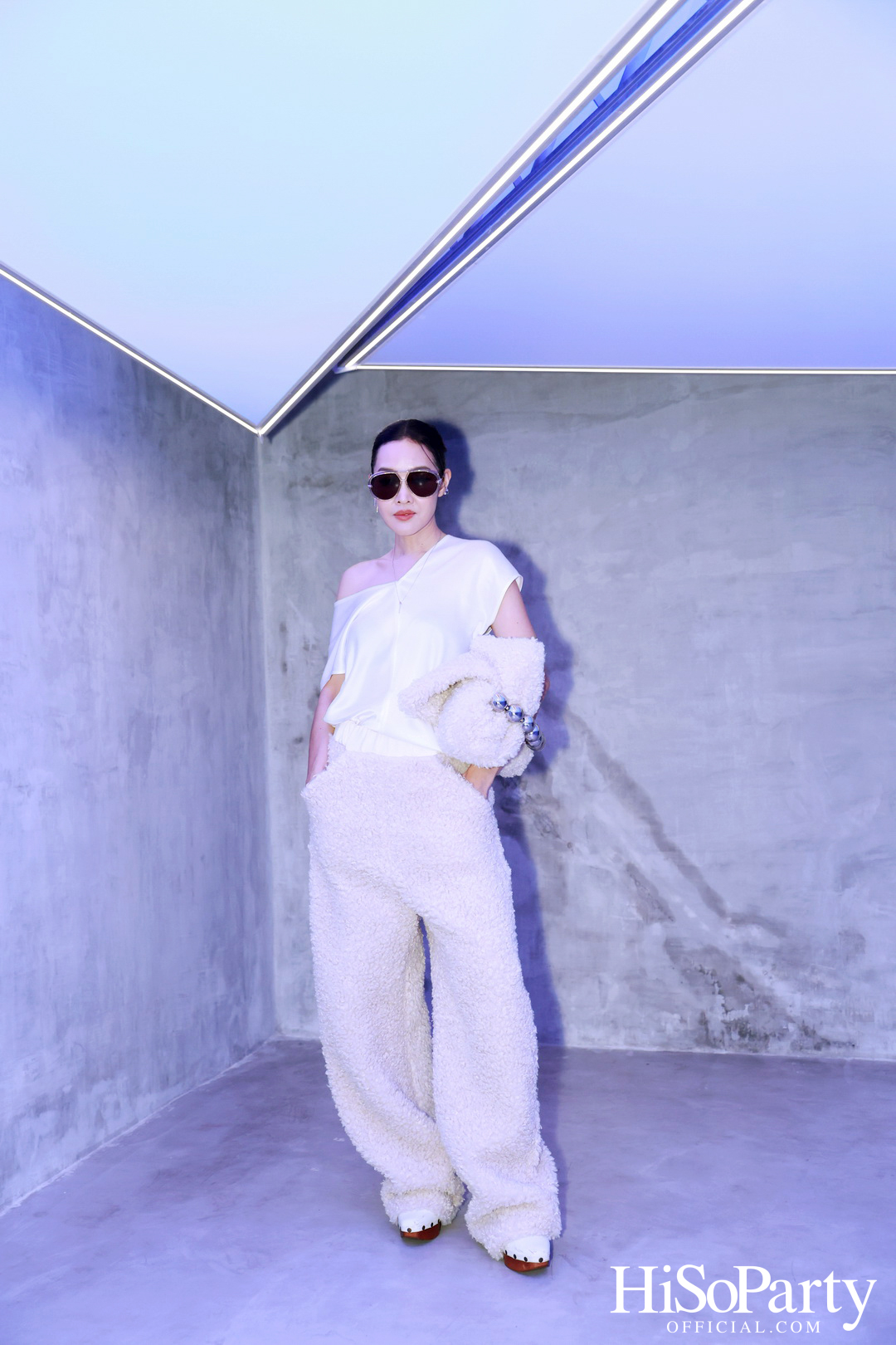 Vickteerut จัดแฟชั่นโชว์ ‘Vickteerut Spring/Summer Collection 2025’ เปิดตัวคอลเลกชัน ‘Forme’ ประจำฤดูใบไม้ผลิ/ฤดูร้อน