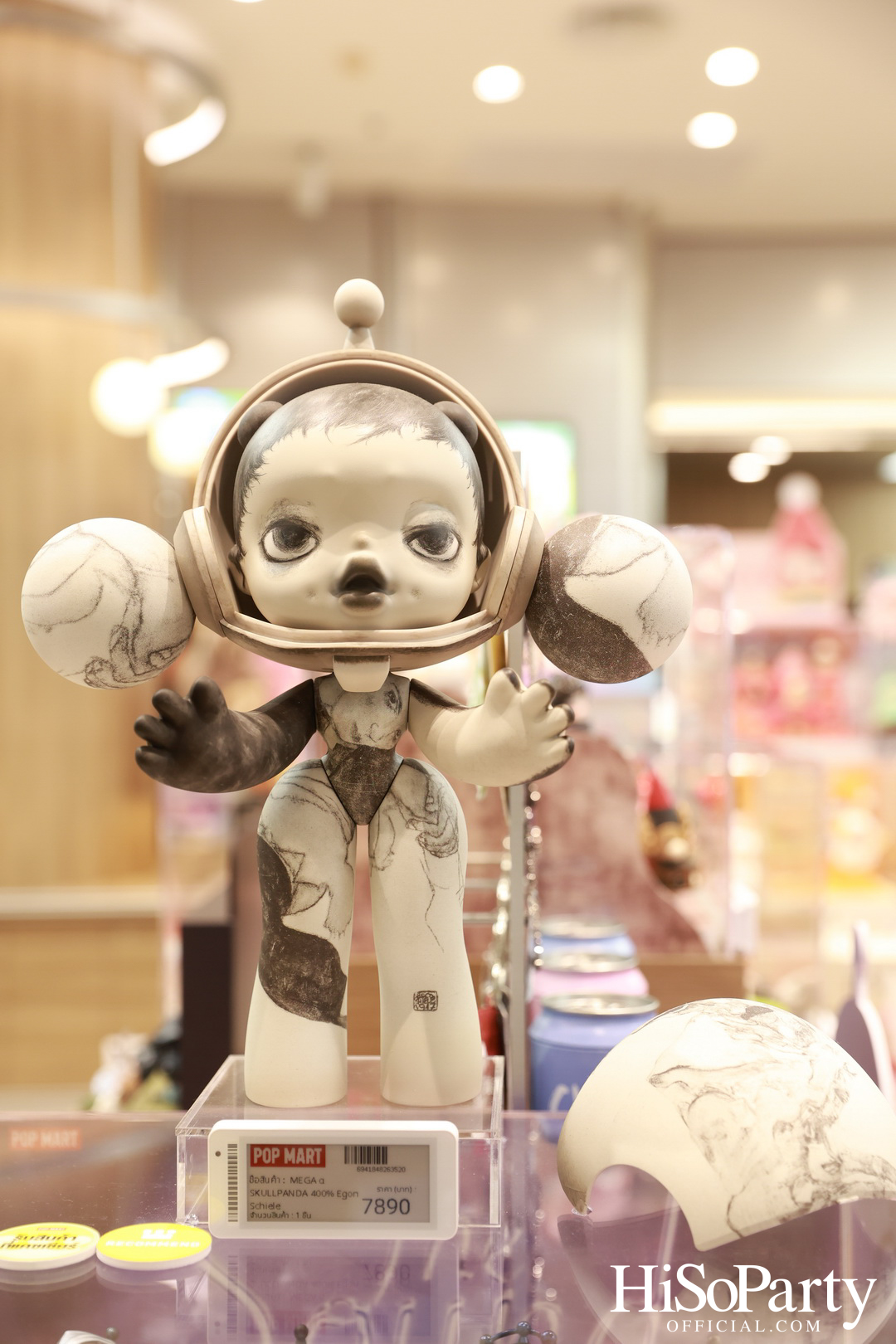 POP MART เปิดสาขาใหม่ที่ CENTRAL WESTGATE พร้อม 4 หนุ่ม GELBOYS ร่วมครีเอทลุคด้วยแอคเซสซอรีสุดฮิต