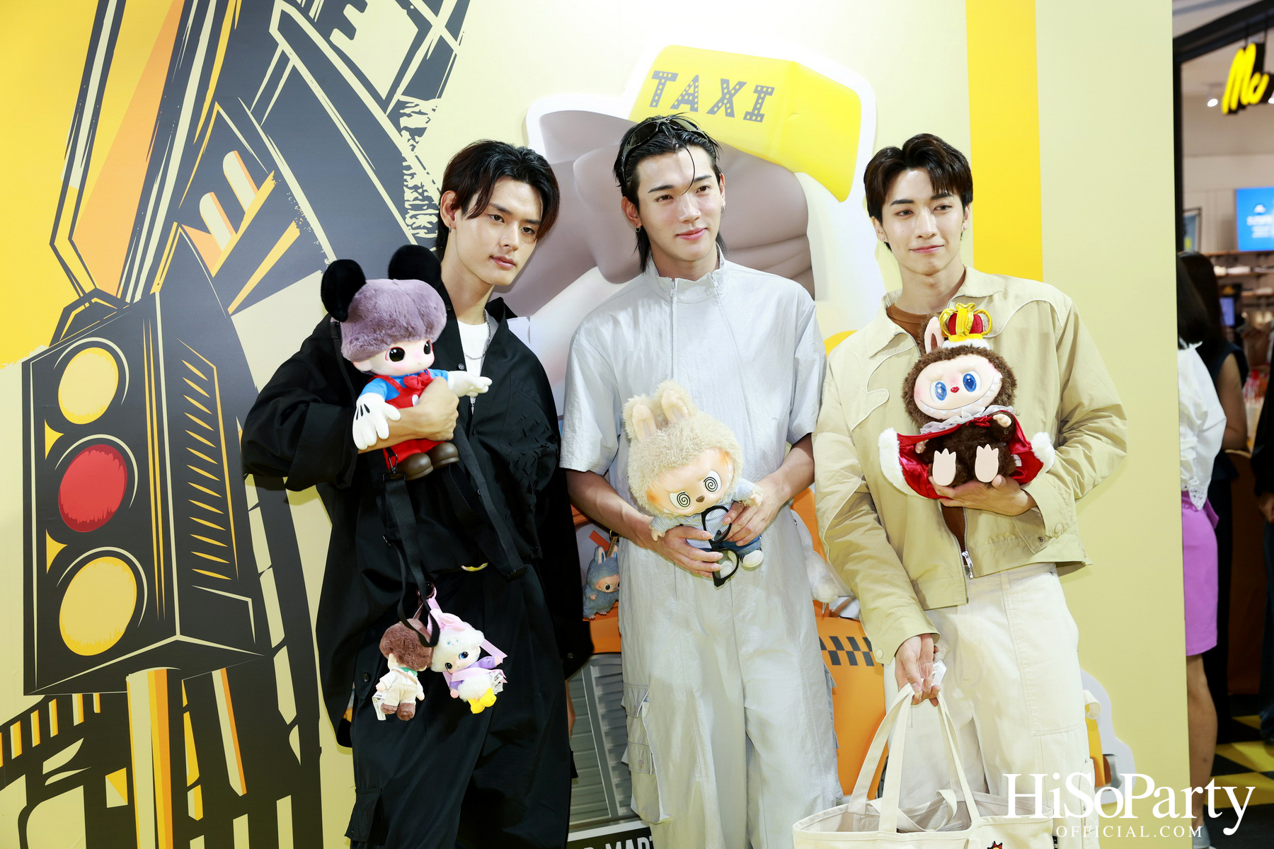 POP MART เปิดสาขาใหม่ที่ CENTRAL WESTGATE พร้อม 4 หนุ่ม GELBOYS ร่วมครีเอทลุคด้วยแอคเซสซอรีสุดฮิต