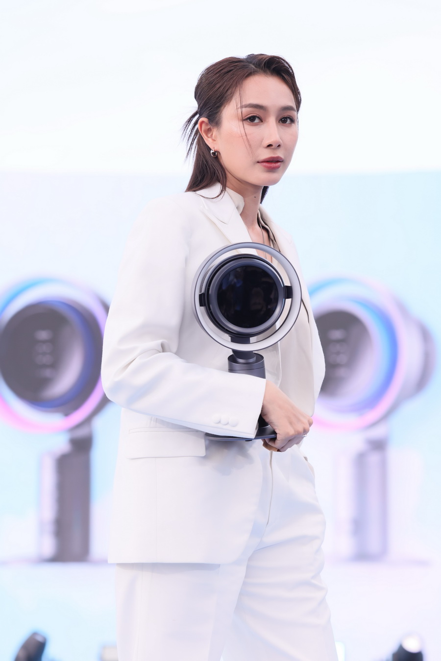 JisuLife x Billkin Grand Launch 2025 งานเปิดตัวพัดลมพกพา 6 รุ่นใหม่ พร้อมชวน ‘บิวกิ้น – พุฒิพงศ์’ เสิร์ฟความสุขคลายร้อนต้อนรับซัมเมอร์