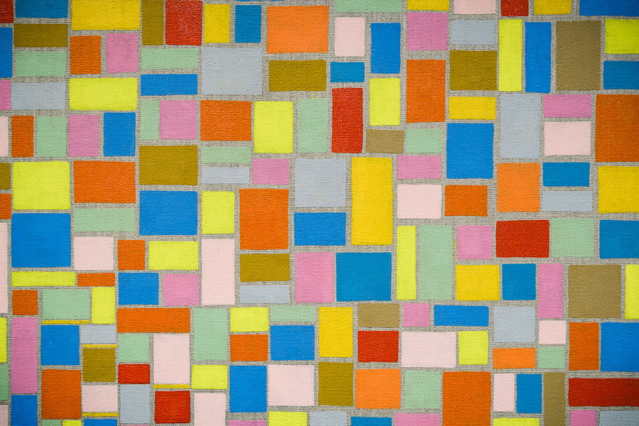 ‘Resonant Abstractions’ นิทรรศการจิตรกรรมเดี่ยวครั้งแรกโดย ดีใจ โกสิยพงษ์