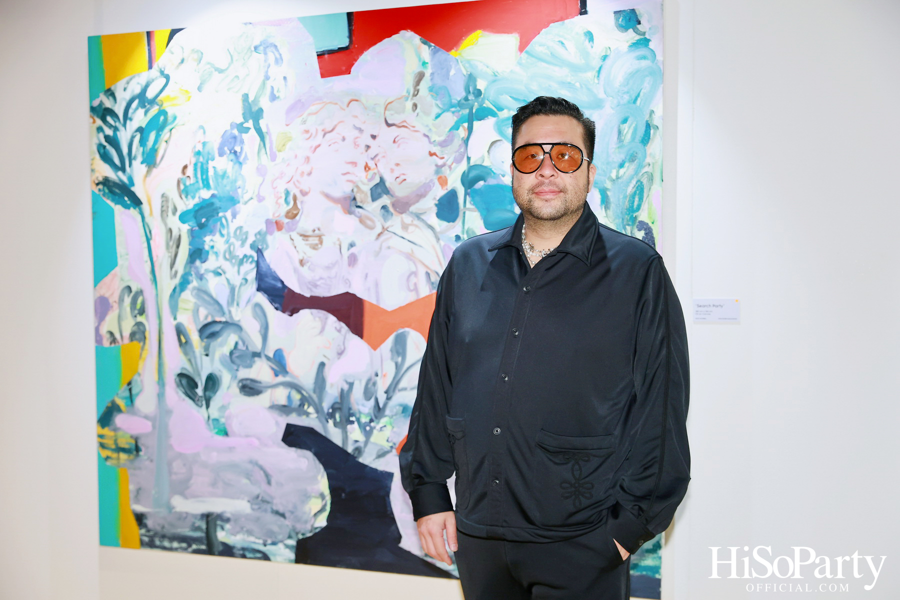 ครั้งแรกในไทยกับนิทรรศการ Over the Top โดย Tomo Campbell