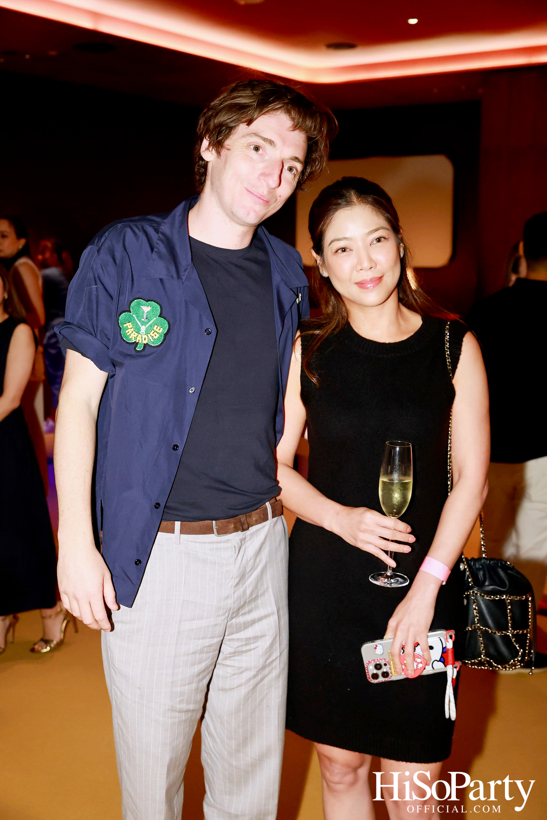 ครั้งแรกในไทยกับนิทรรศการ Over the Top โดย Tomo Campbell