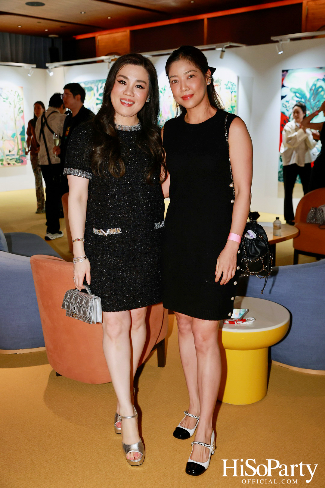 ครั้งแรกในไทยกับนิทรรศการ Over the Top โดย Tomo Campbell