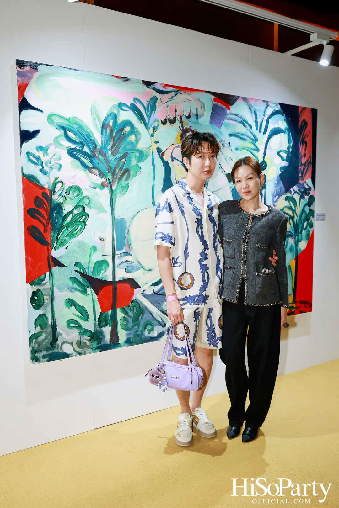 ครั้งแรกในไทยกับนิทรรศการ Over the Top โดย Tomo Campbell