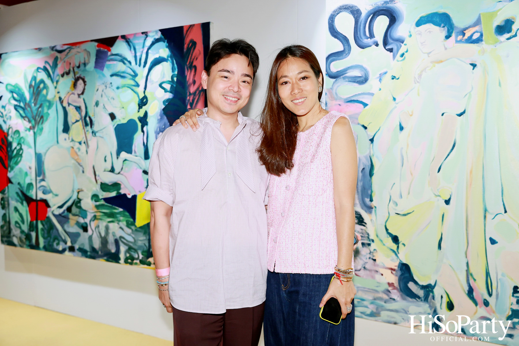 ครั้งแรกในไทยกับนิทรรศการ Over the Top โดย Tomo Campbell