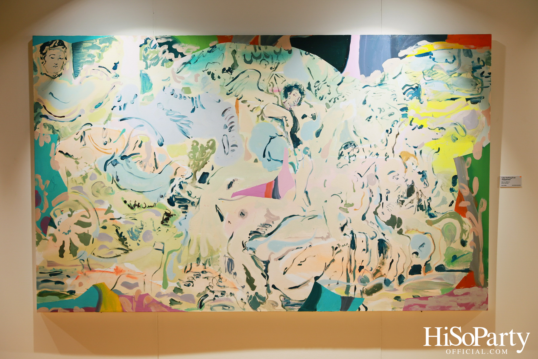 ครั้งแรกในไทยกับนิทรรศการ Over the Top โดย Tomo Campbell