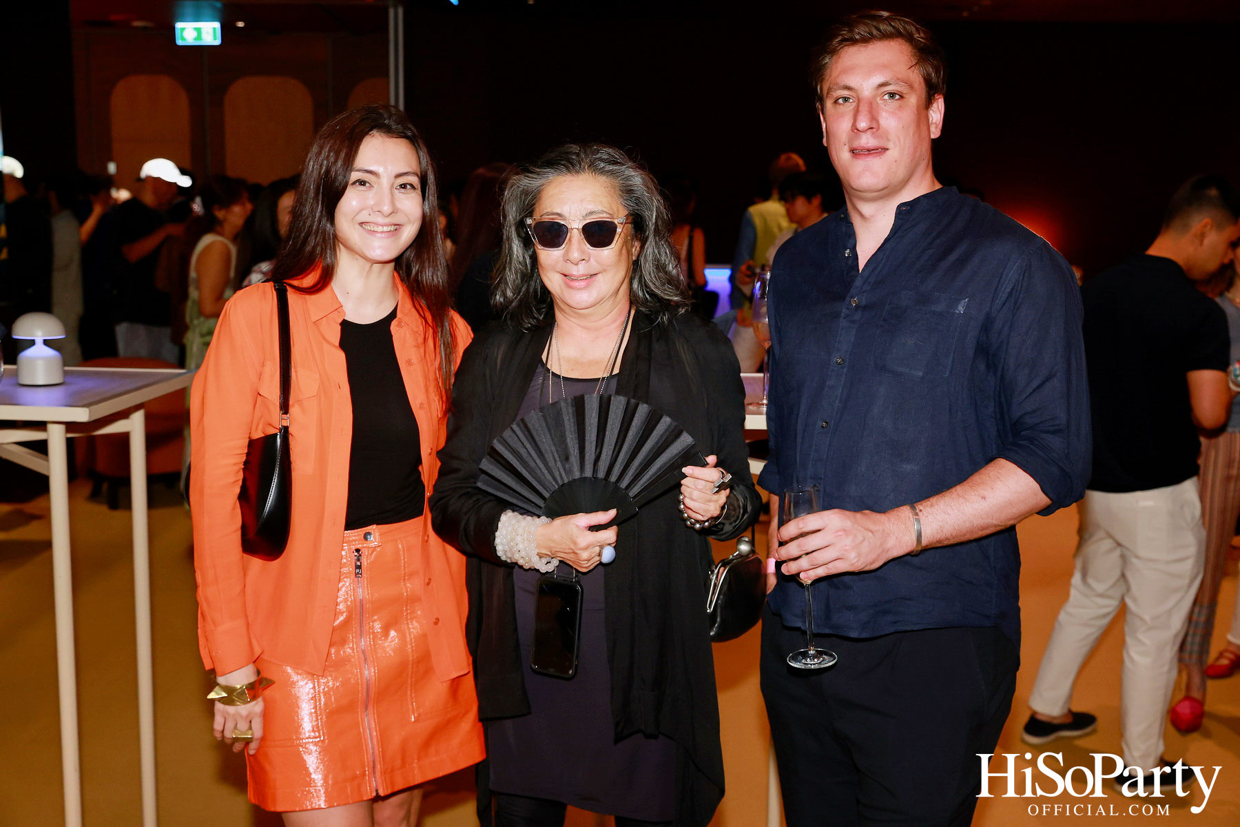 ครั้งแรกในไทยกับนิทรรศการ Over the Top โดย Tomo Campbell