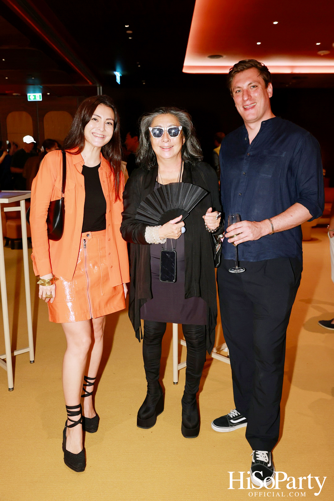 ครั้งแรกในไทยกับนิทรรศการ Over the Top โดย Tomo Campbell