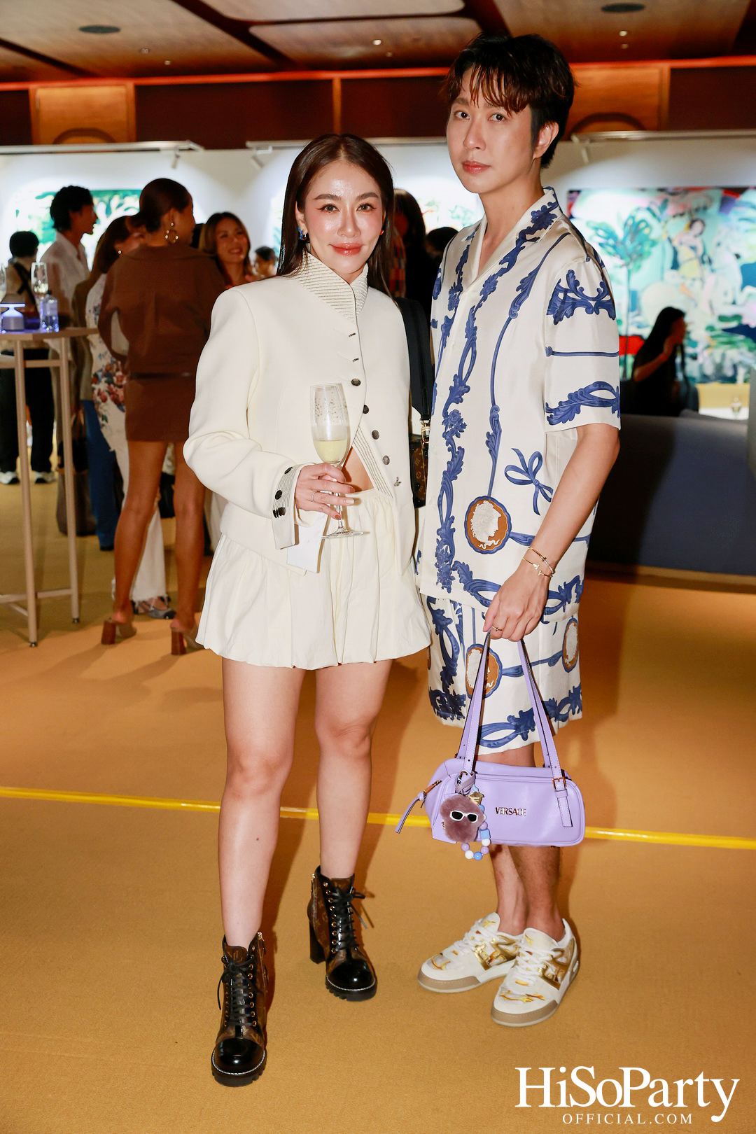 ครั้งแรกในไทยกับนิทรรศการ Over the Top โดย Tomo Campbell