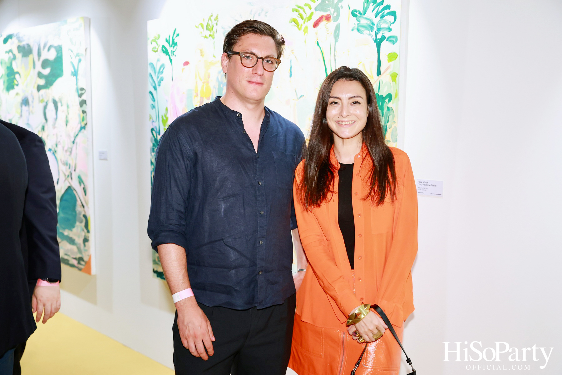 ครั้งแรกในไทยกับนิทรรศการ Over the Top โดย Tomo Campbell