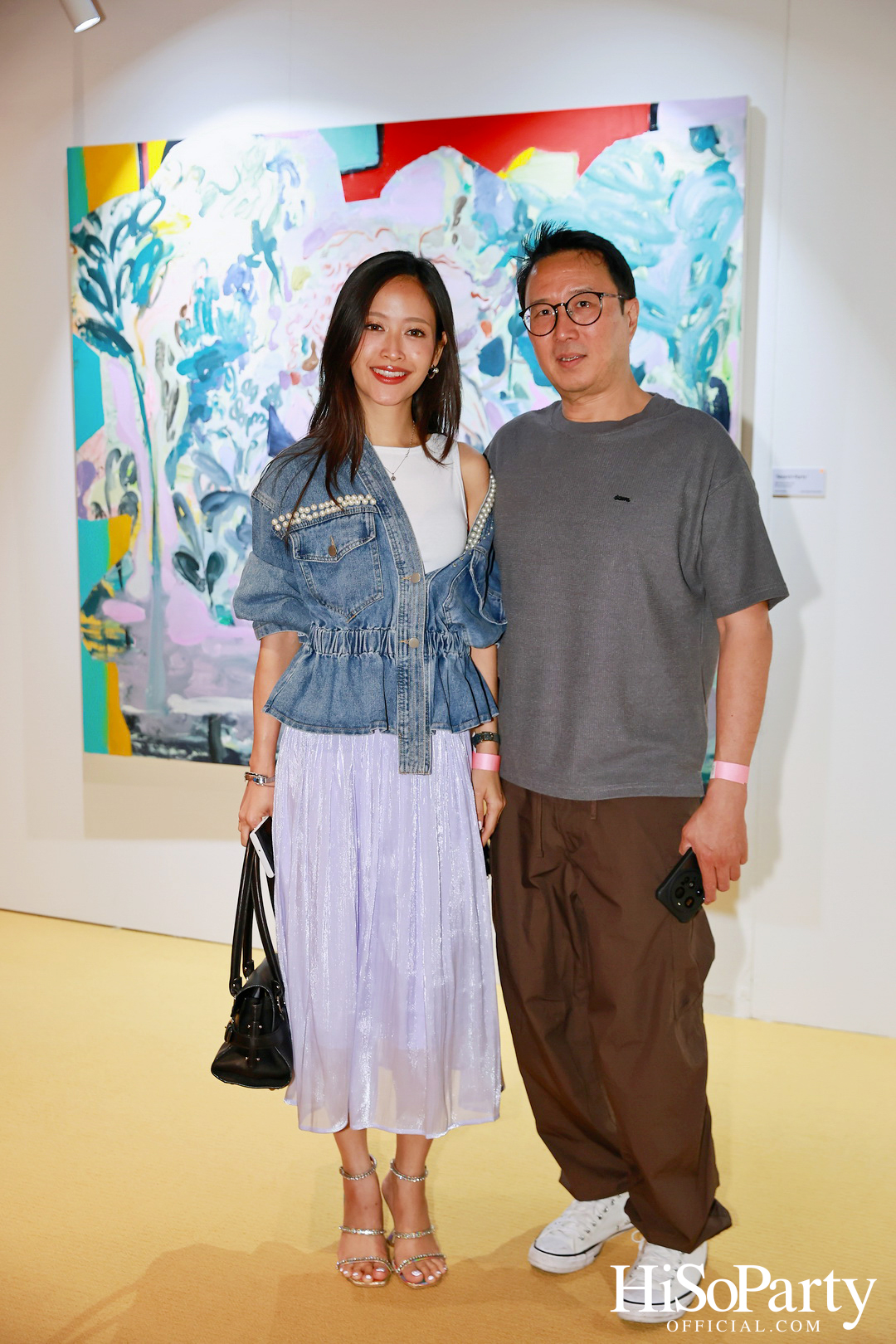 ครั้งแรกในไทยกับนิทรรศการ Over the Top โดย Tomo Campbell