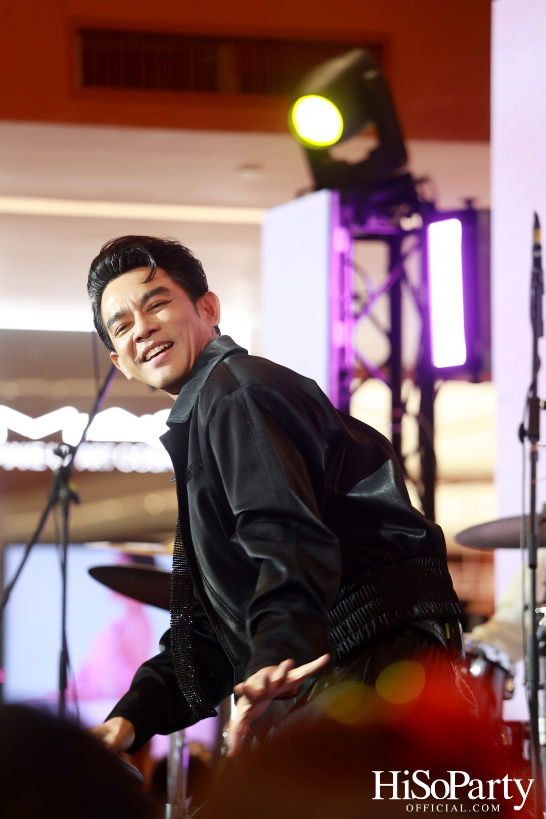 ห้างเซ็นทรัล จัดงาน ‘Central Midnight Sale The Late Night Club Music Experience’ มิวสิกปาร์ตี้ธีมชุดนอนต้อนรับสงกรานต์-ซัมเมอร์