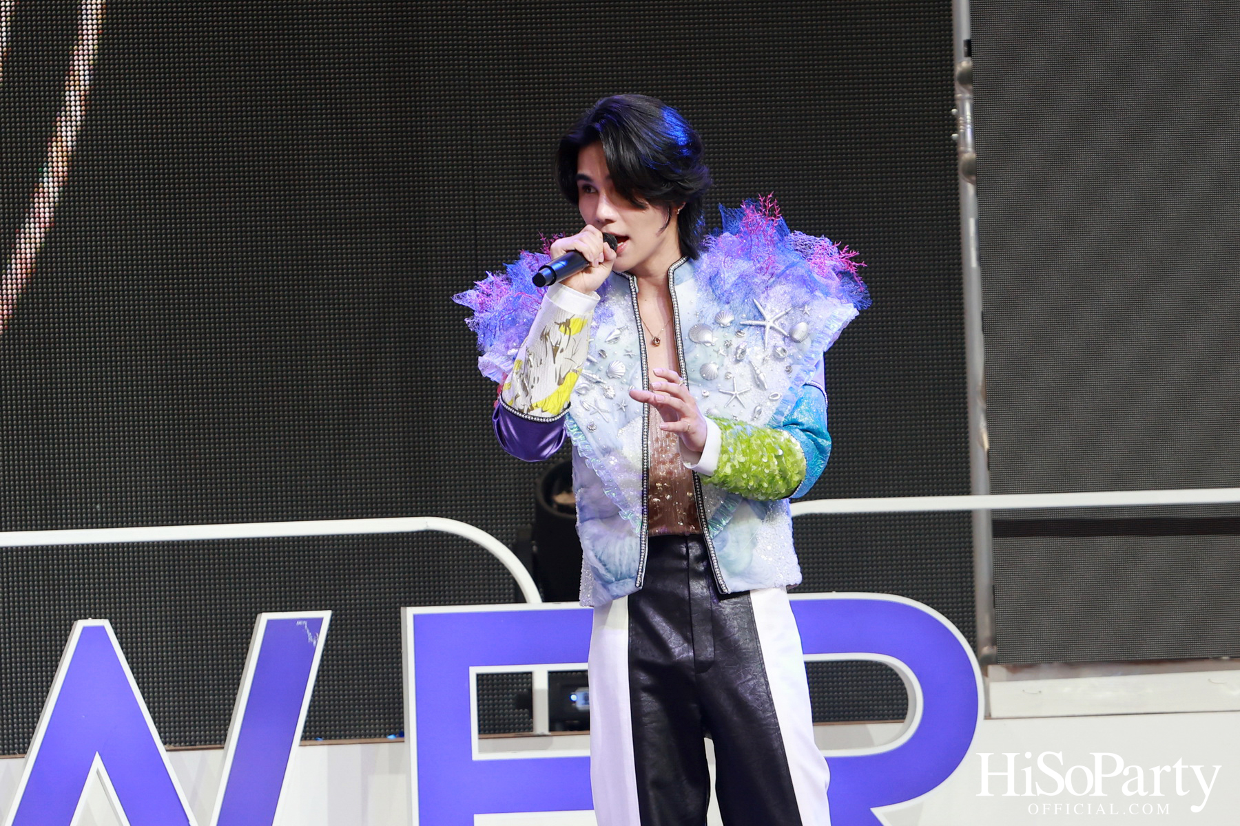 คิง เพาเวอร์ เปิดฉากยิ่งใหญ่ ‘อภิมหาสงกรานต์รางน้ำ มโหฬาร มหาสนุก’ ชวนทุกคน ‘สาด เต้น เล่น กิน ช้อป สนุกสุดขีดให้โลกจำ’ วันนี้ – 15 เม.ย. 68