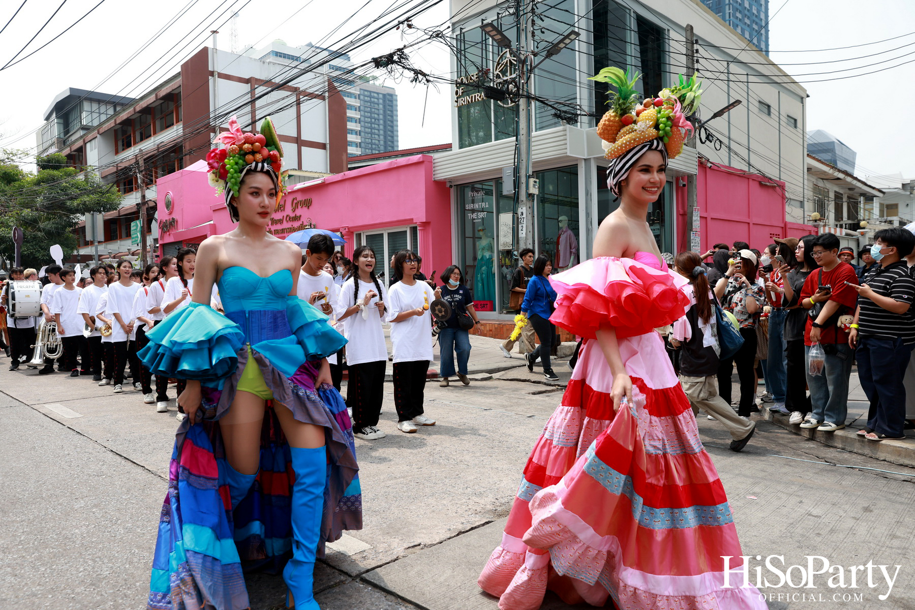 คิง เพาเวอร์ เปิดฉากยิ่งใหญ่ ‘อภิมหาสงกรานต์รางน้ำ มโหฬาร มหาสนุก’ ชวนทุกคน ‘สาด เต้น เล่น กิน ช้อป สนุกสุดขีดให้โลกจำ’ วันนี้ – 15 เม.ย. 68