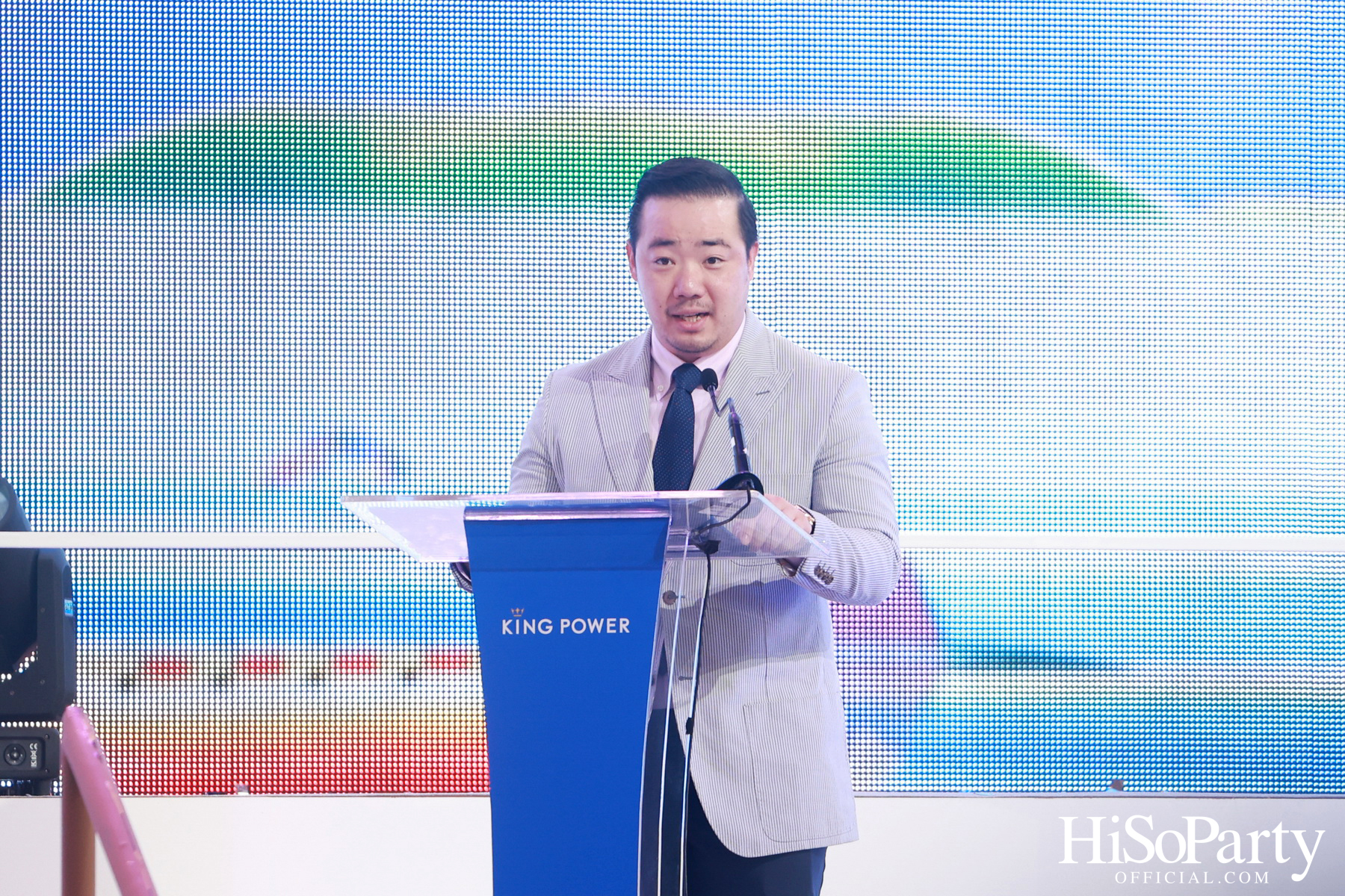 คิง เพาเวอร์ เปิดฉากยิ่งใหญ่ ‘อภิมหาสงกรานต์รางน้ำ มโหฬาร มหาสนุก’ ชวนทุกคน ‘สาด เต้น เล่น กิน ช้อป สนุกสุดขีดให้โลกจำ’ วันนี้ – 15 เม.ย. 68