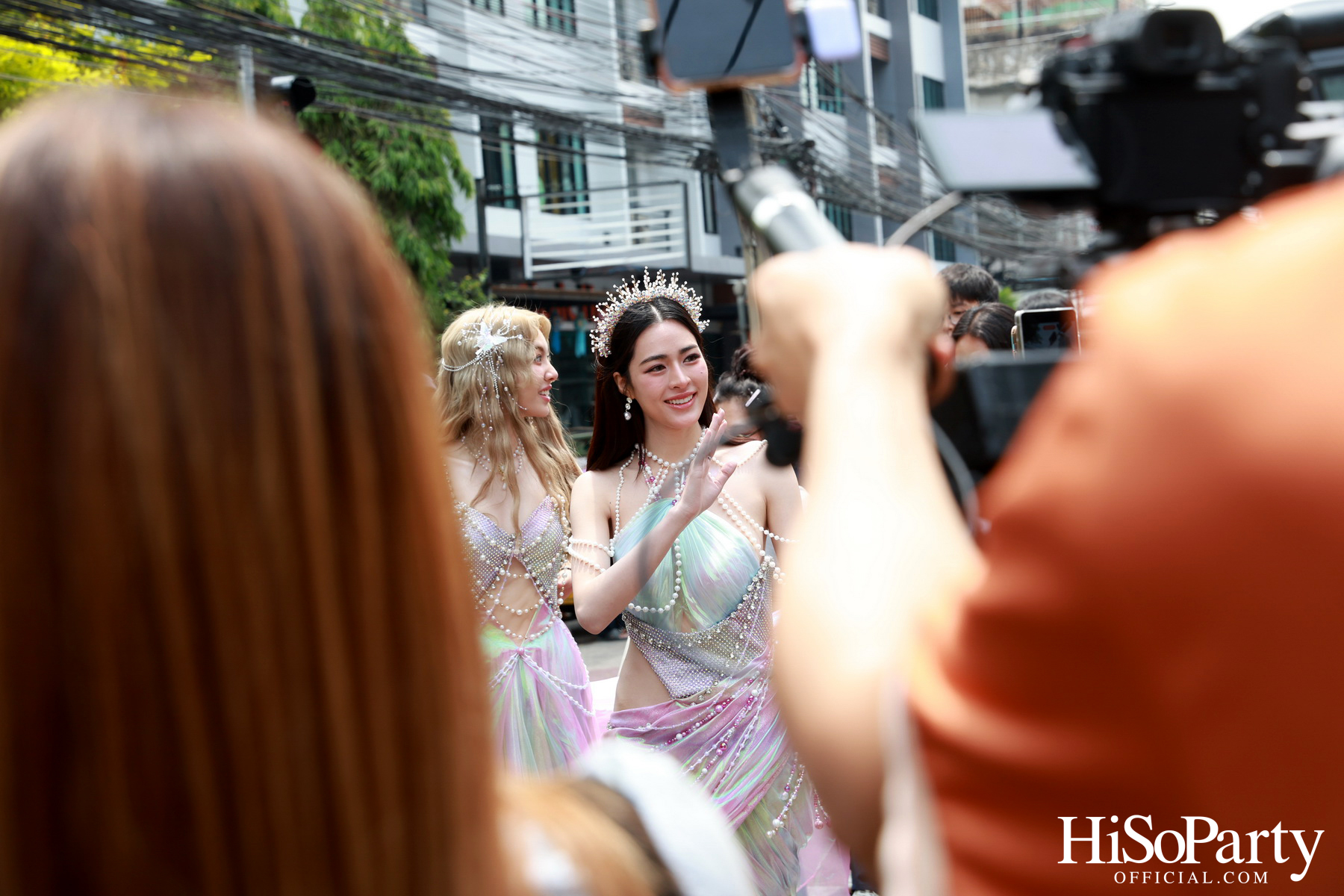 คิง เพาเวอร์ เปิดฉากยิ่งใหญ่ ‘อภิมหาสงกรานต์รางน้ำ มโหฬาร มหาสนุก’ ชวนทุกคน ‘สาด เต้น เล่น กิน ช้อป สนุกสุดขีดให้โลกจำ’ วันนี้ – 15 เม.ย. 68