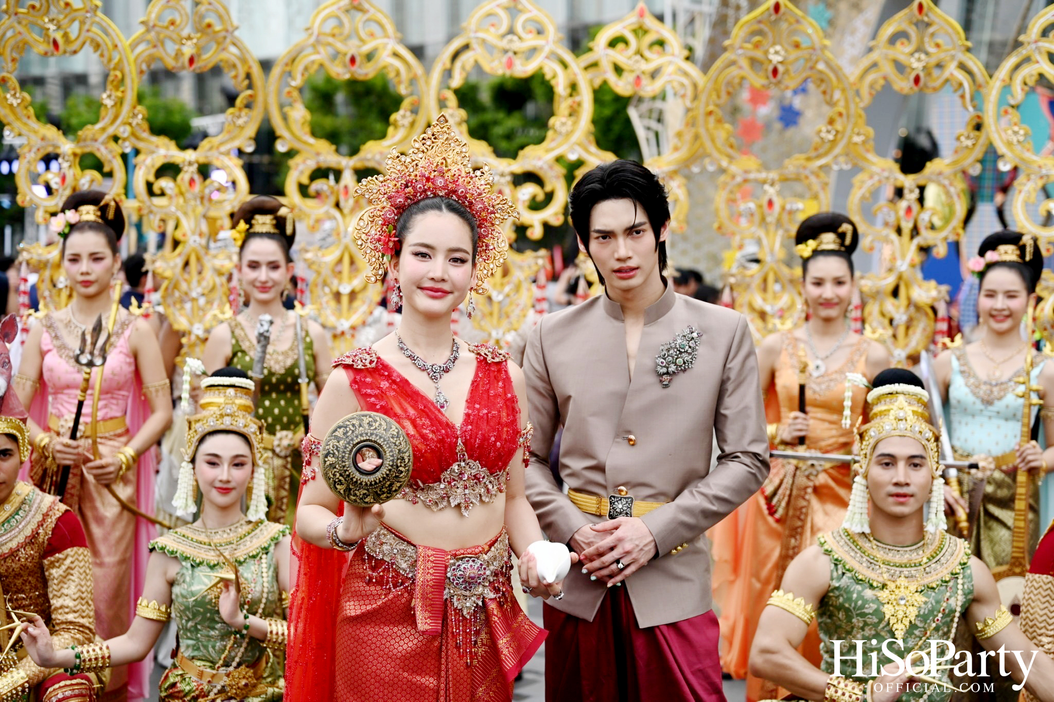 ‘ICONSIAM THAICONIC SONGKRAN CELEBRATION 2025’ สาดให้สนุก สุขให้สุด ณ ไอคอนสยาม วันที่ 10 – 16 เมษายน 2568